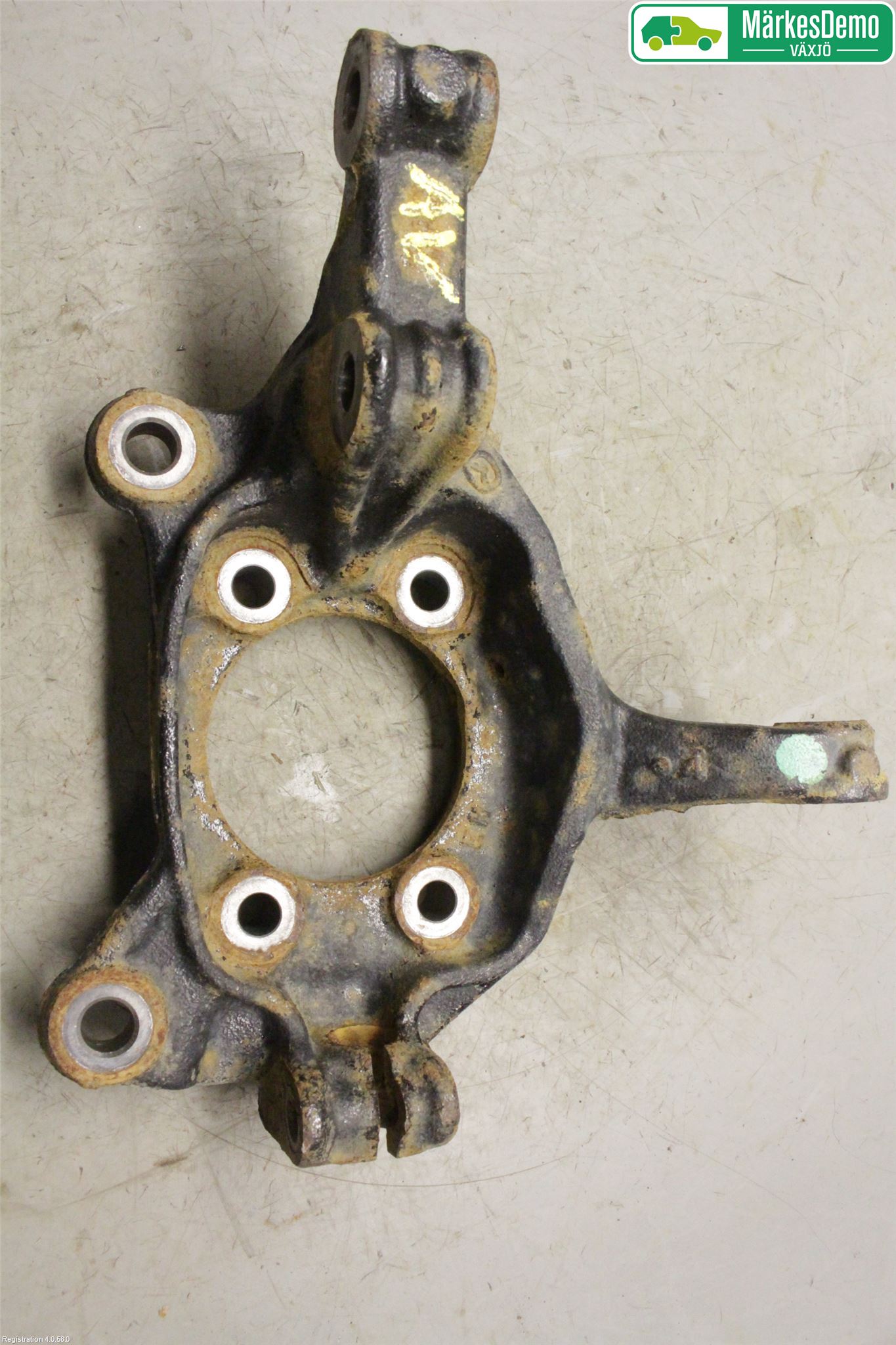 Mazda CX-3 Styrspindel Lagerhus Hö