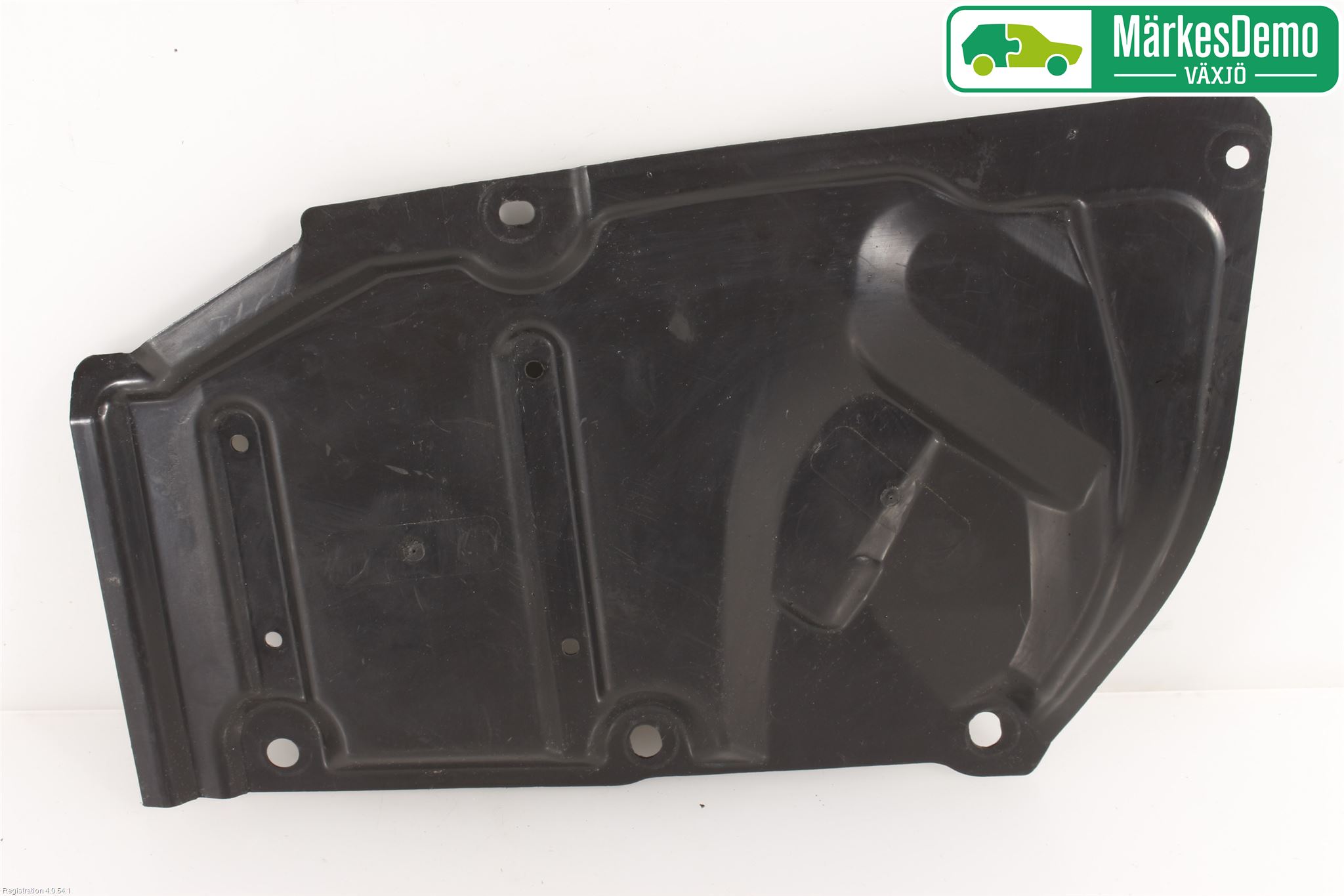 Toyota AURIS 13-19 Hasplåt Plåt-Plast