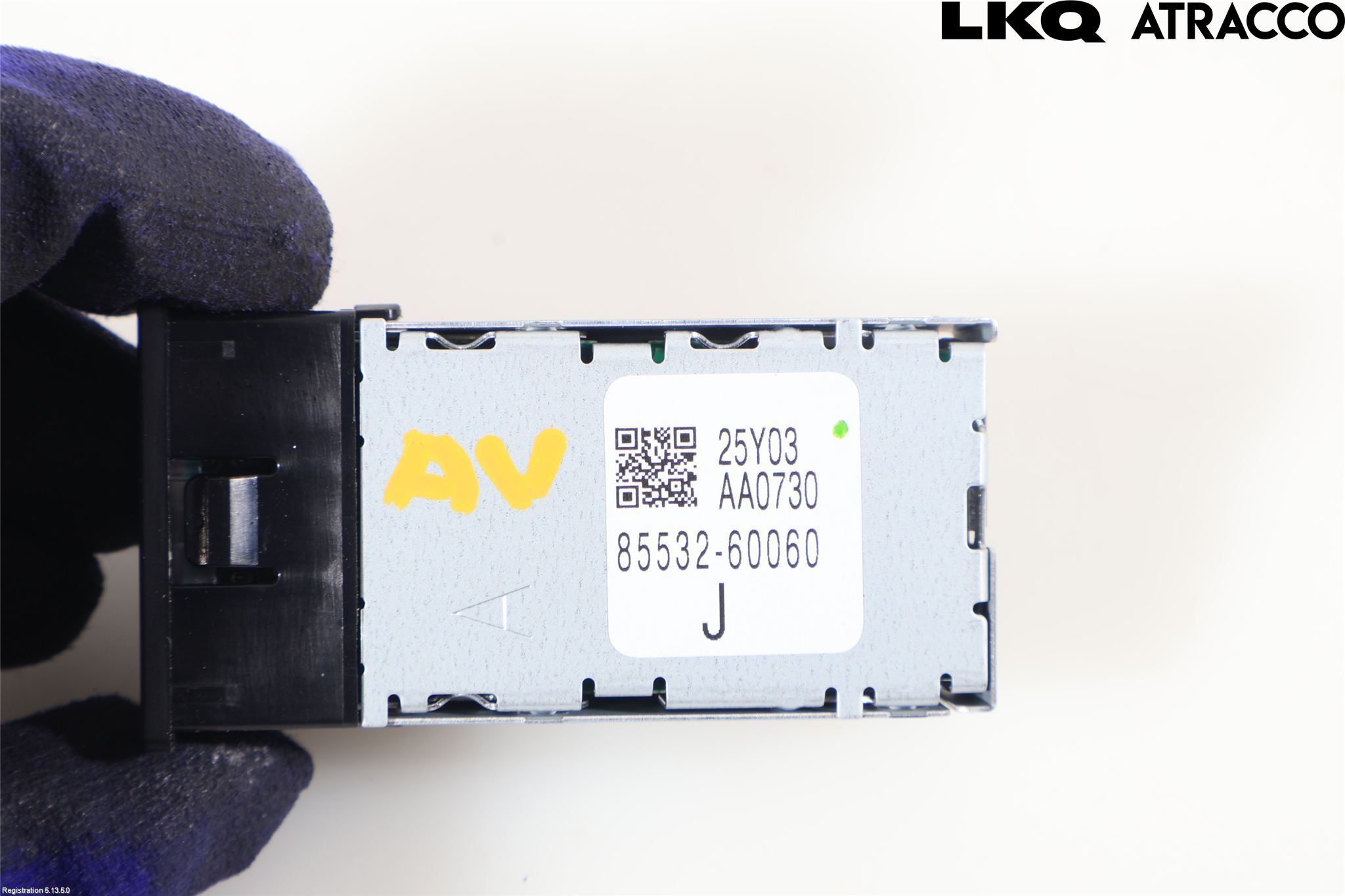 Toyota bZ4X EA10 22- Usb Connection