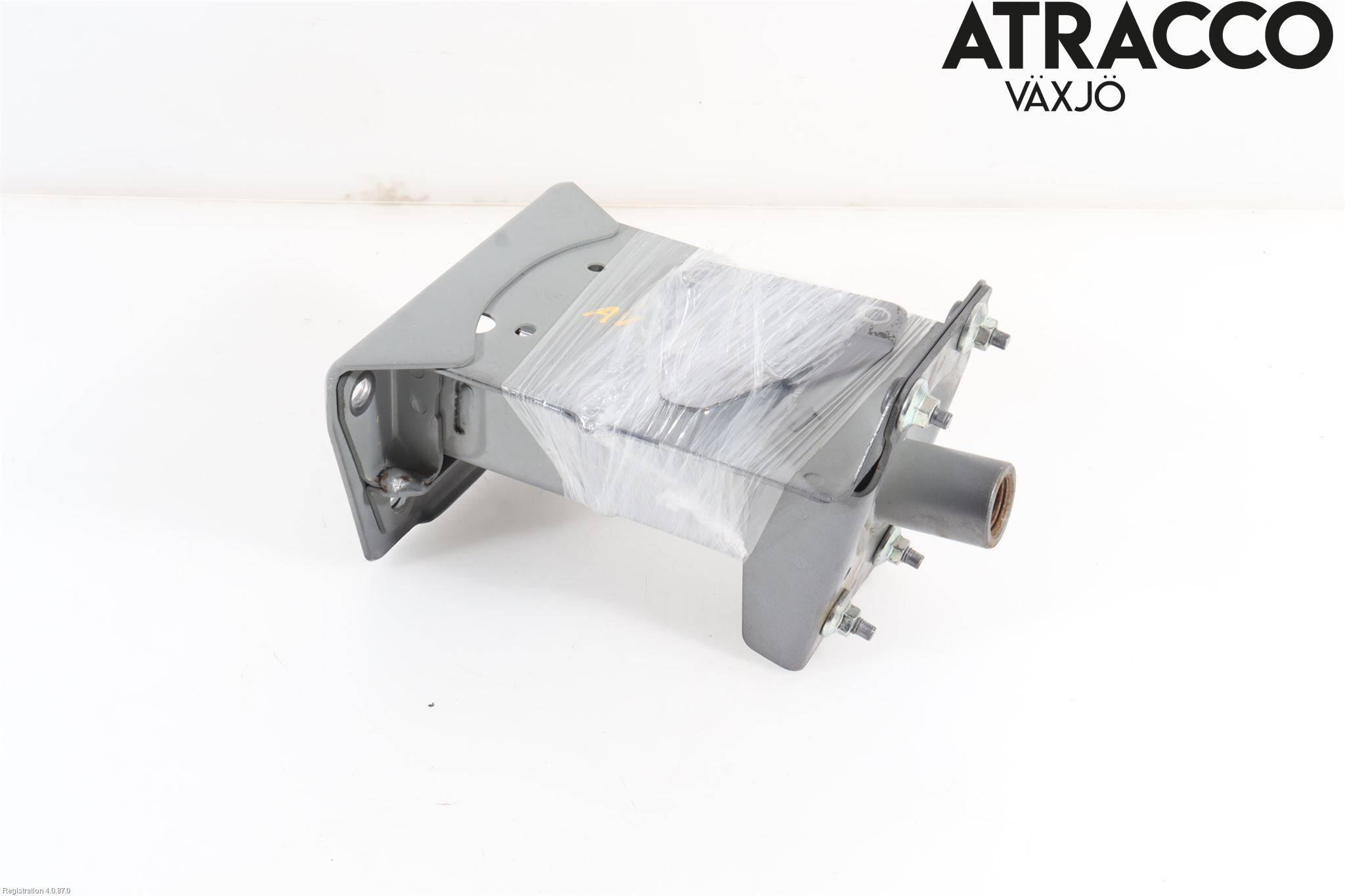 Nissan LEAF 18- Stötfångarbärjärn Fram