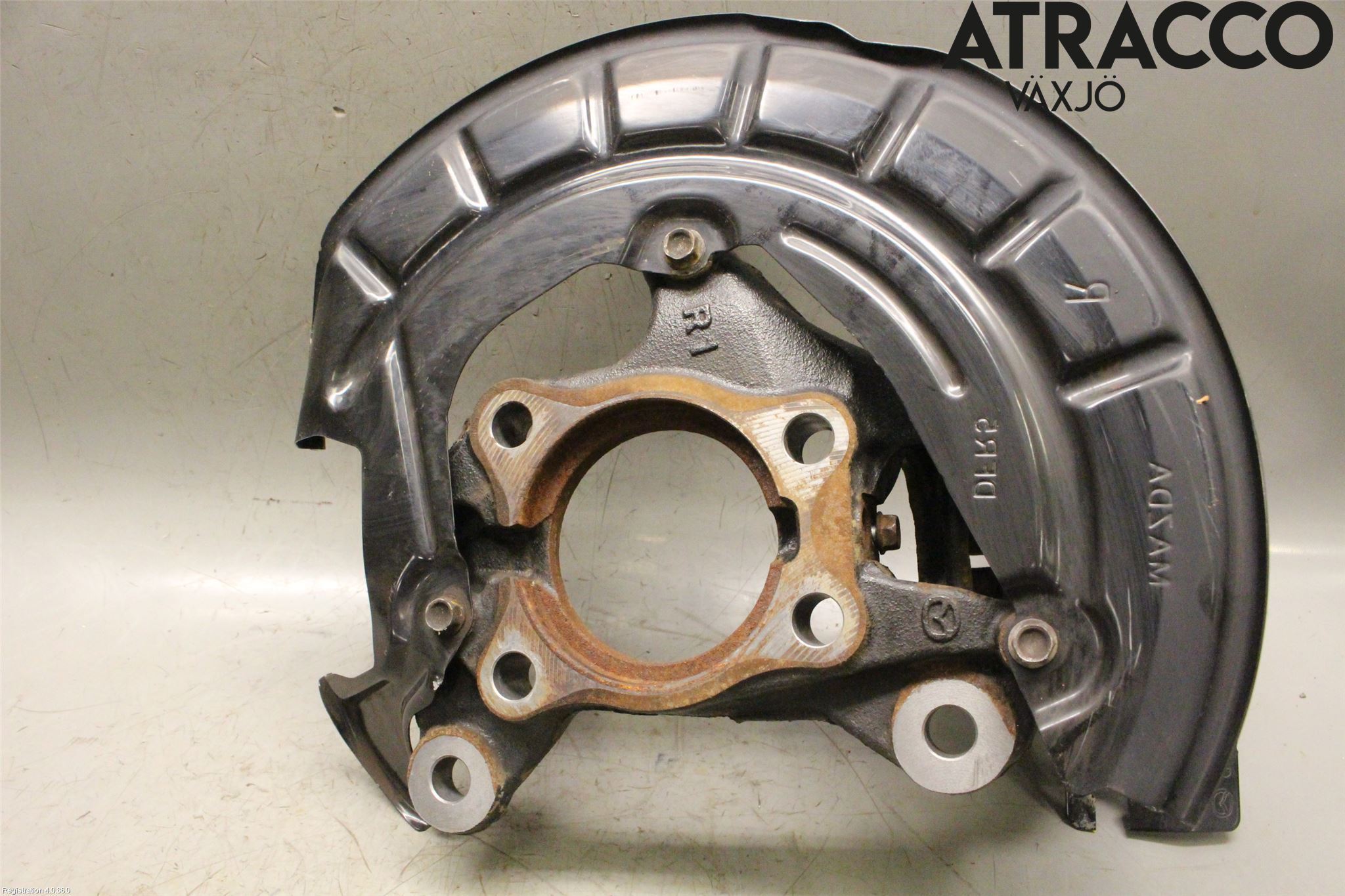 Mazda CX-30 20- Styrspindel Lagerhus Hö