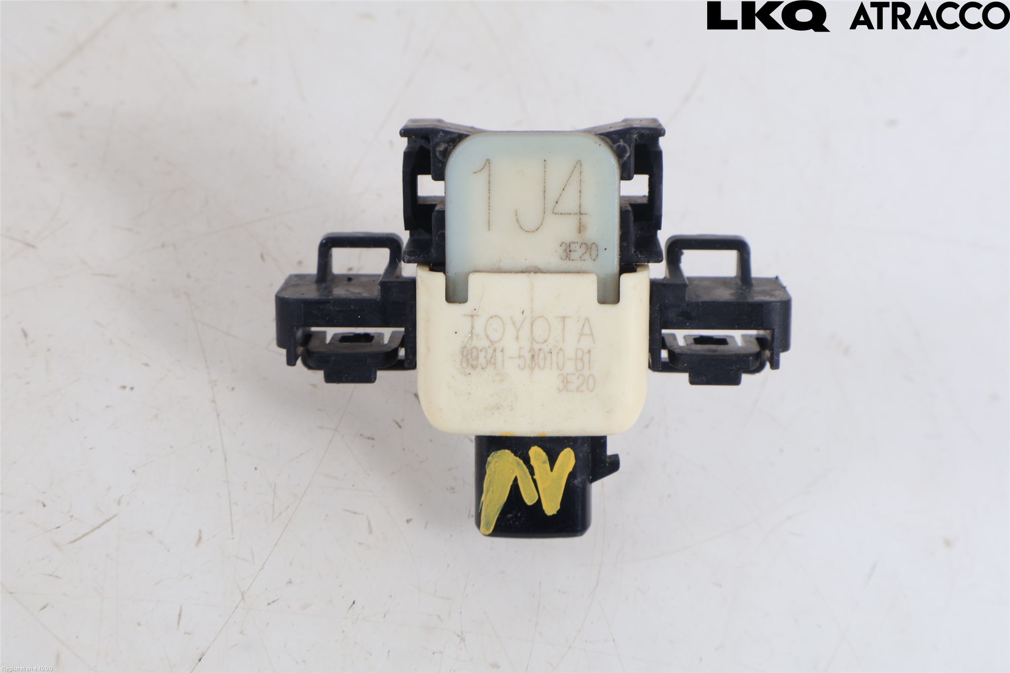 Lexus IS 250/350 14-20 Parkeringshjälp Frontsensor
