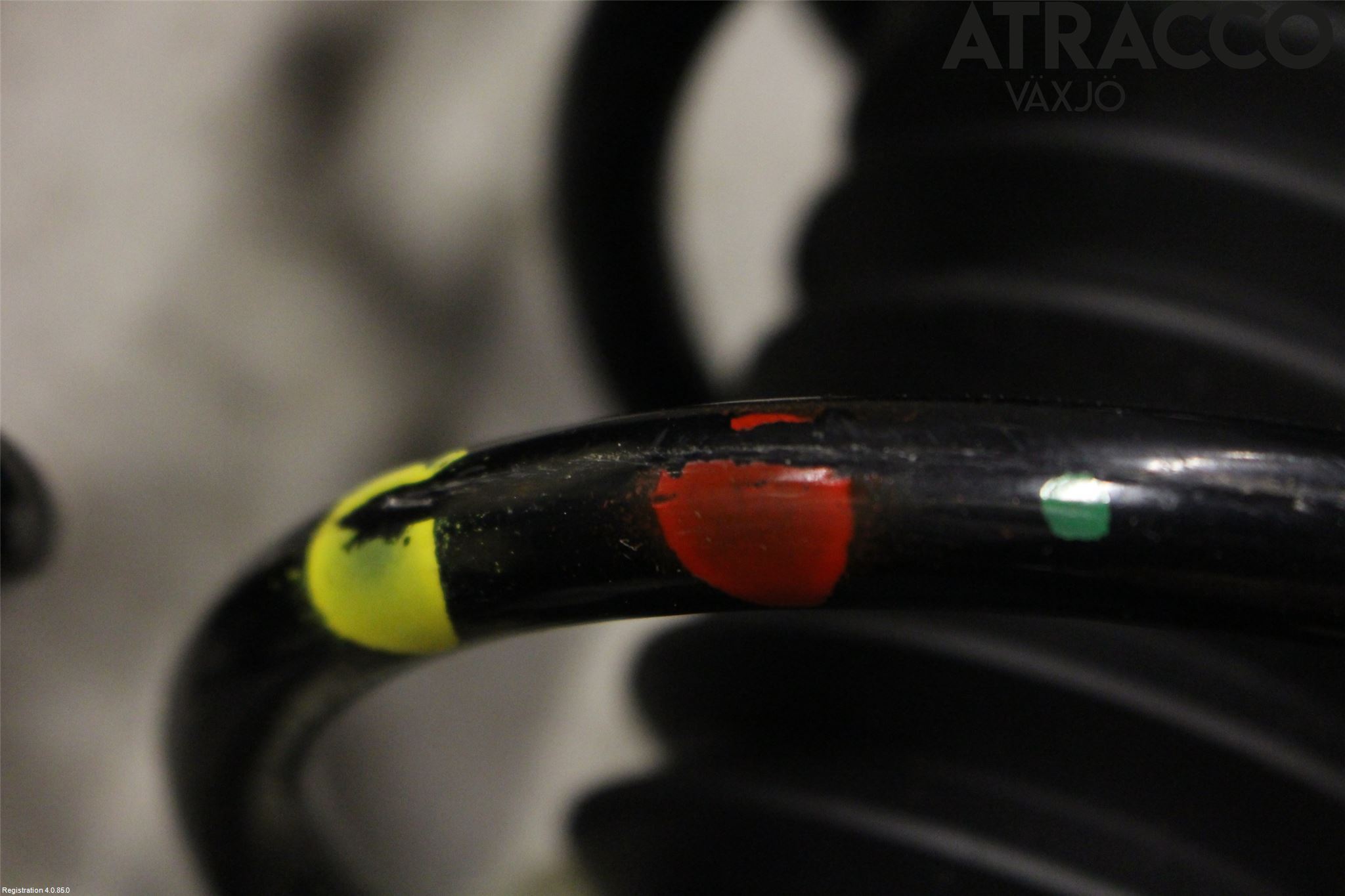 Suzuki ACROSS 21- Fjäderben Fram Höger