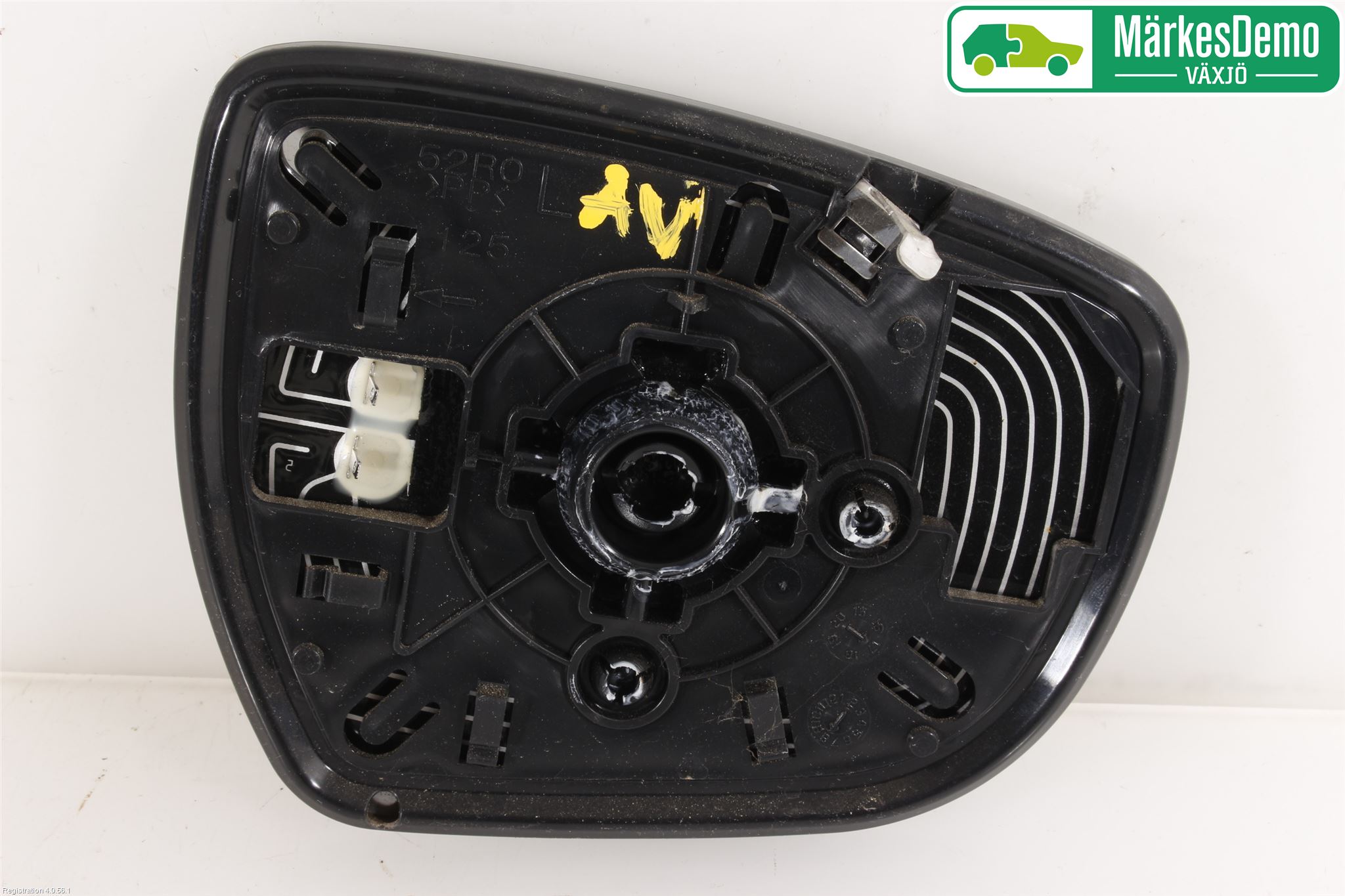 Suzuki SWIFT 17-24 Spegelglas Vä