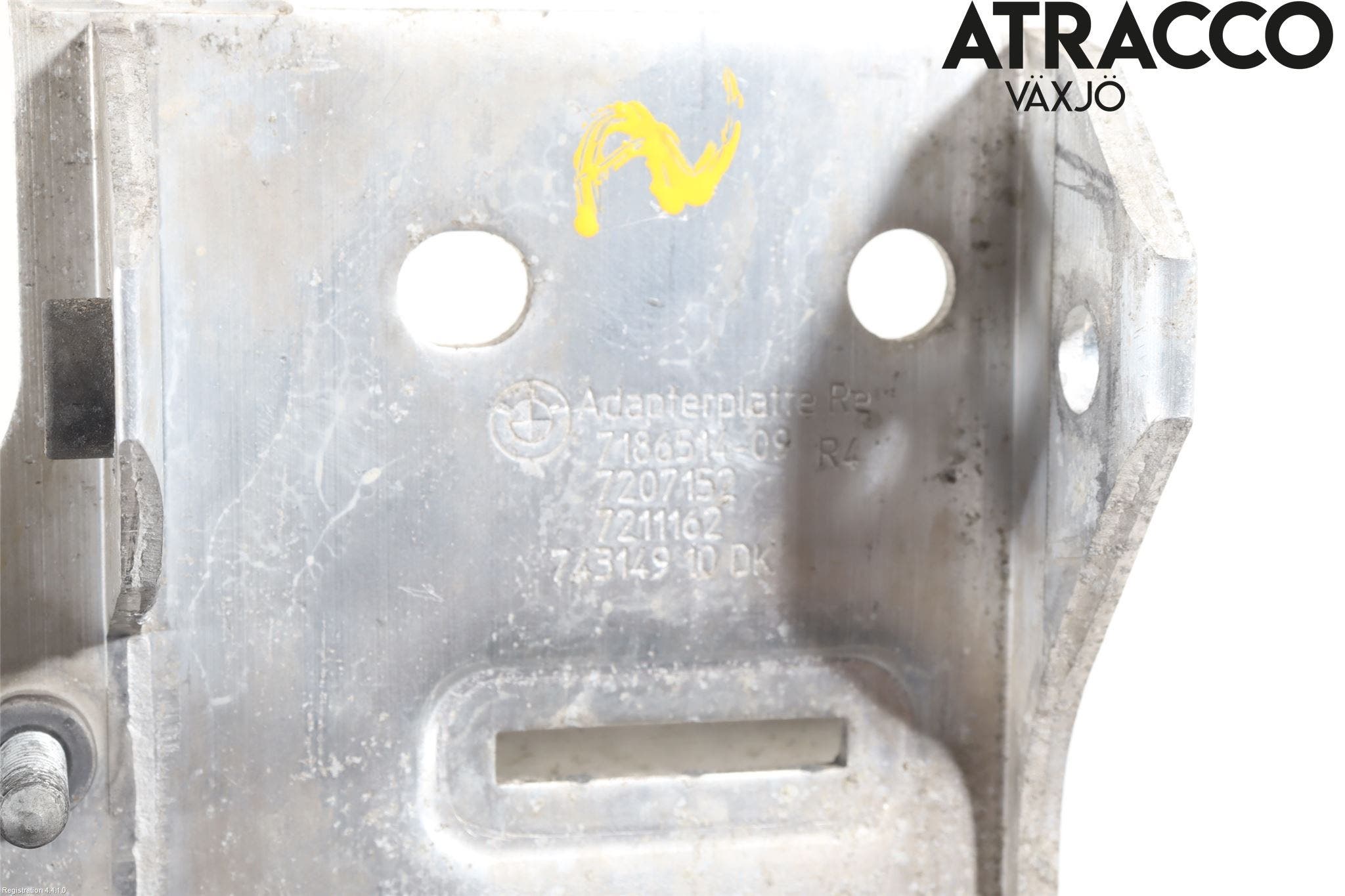 BMW 5 F10/F11/F18 09-17 Frontplåt