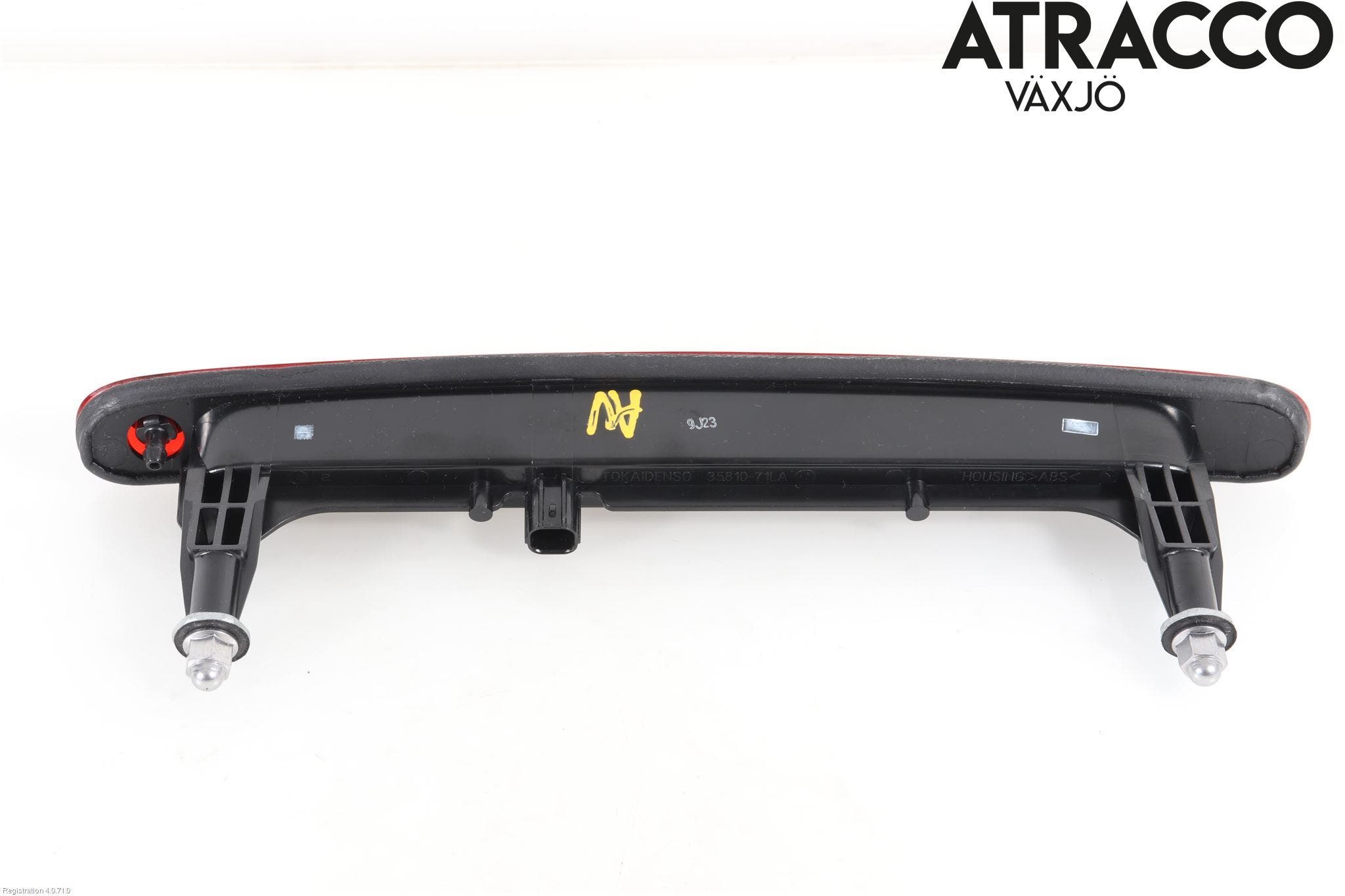 Suzuki VITARA 15- Bromsljus Bakruta