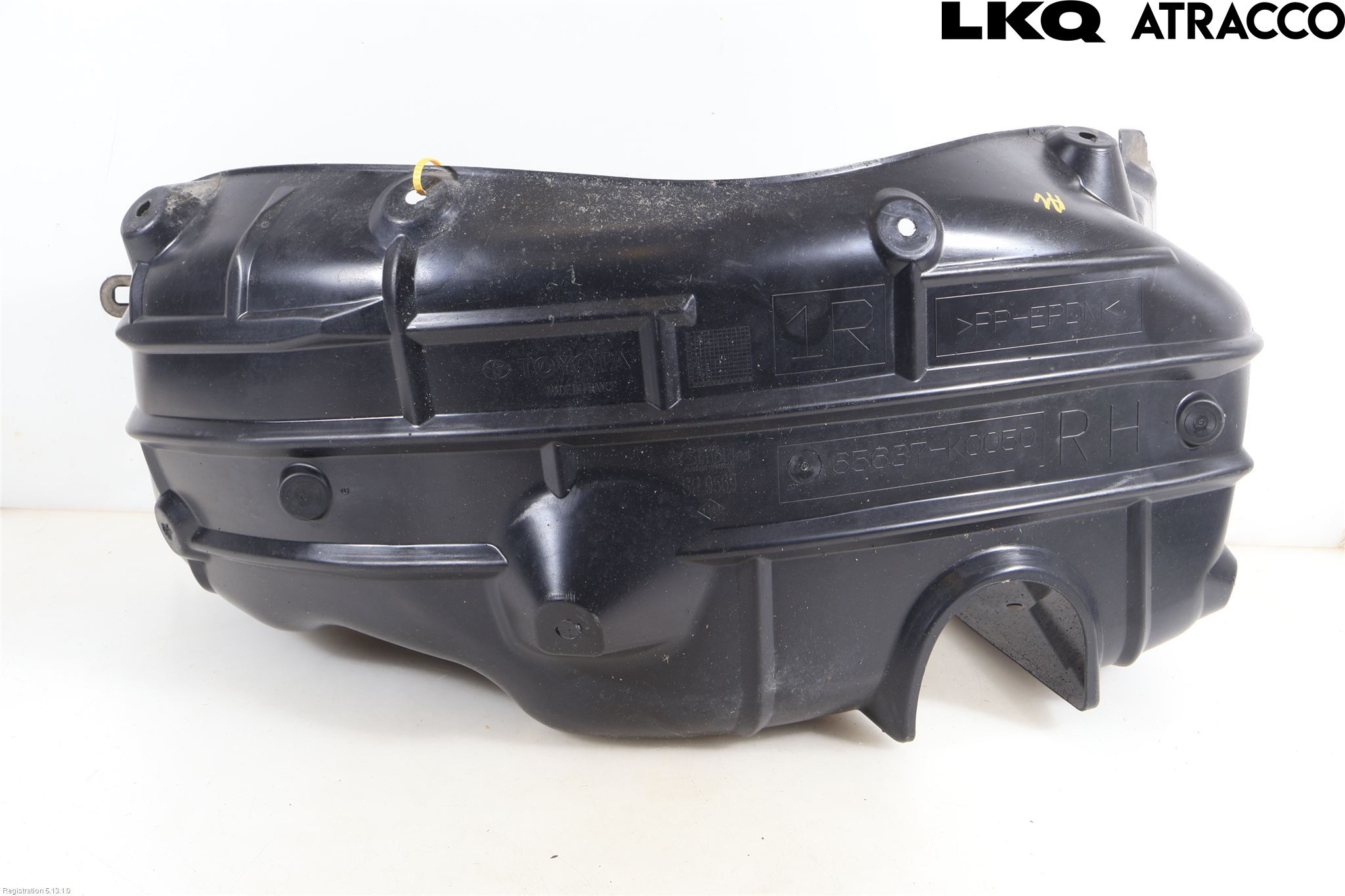 Toyota YARIS XP21 20- Skärm Inner
