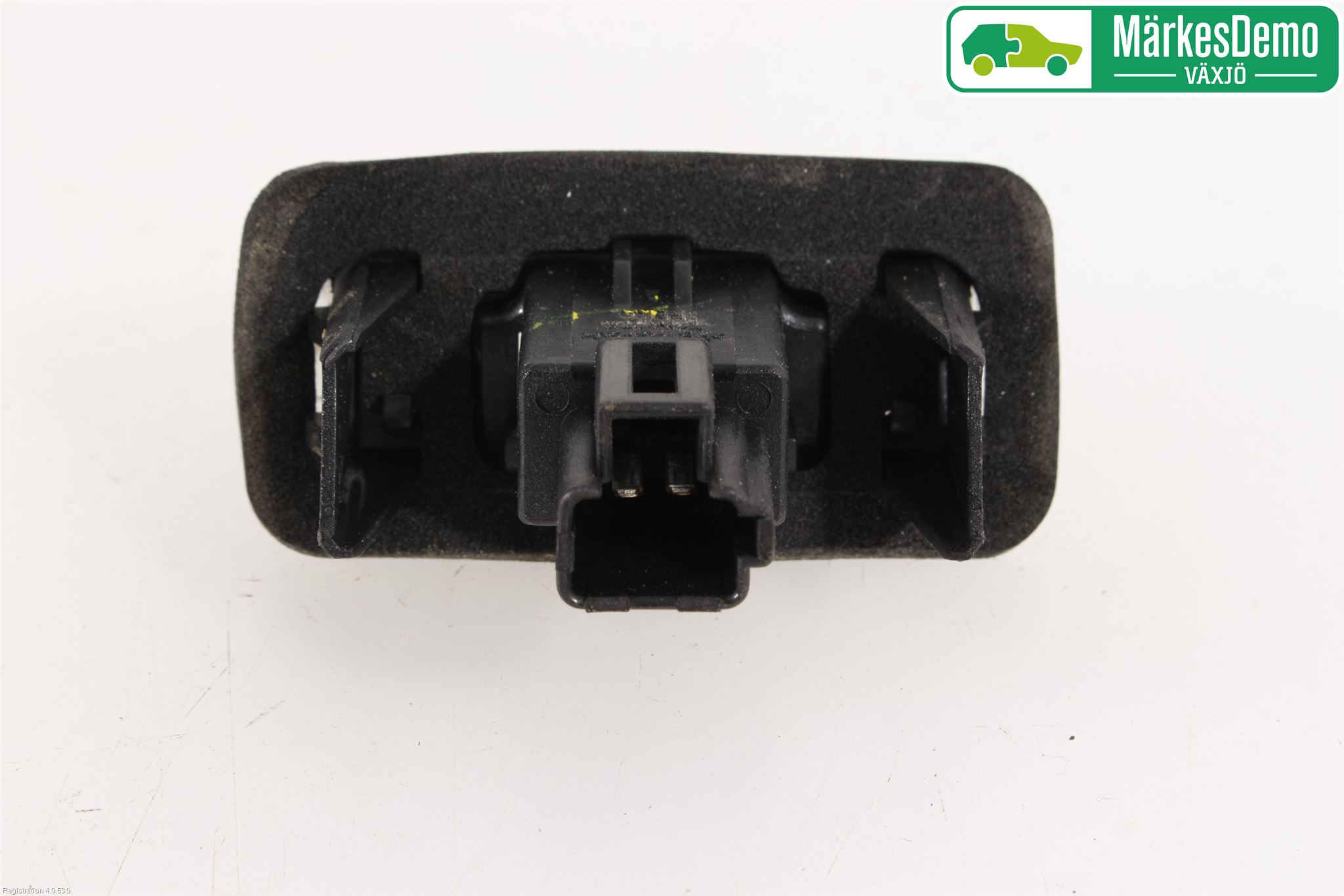 Toyota YARIS XP130 15-20 Skylt Belysning