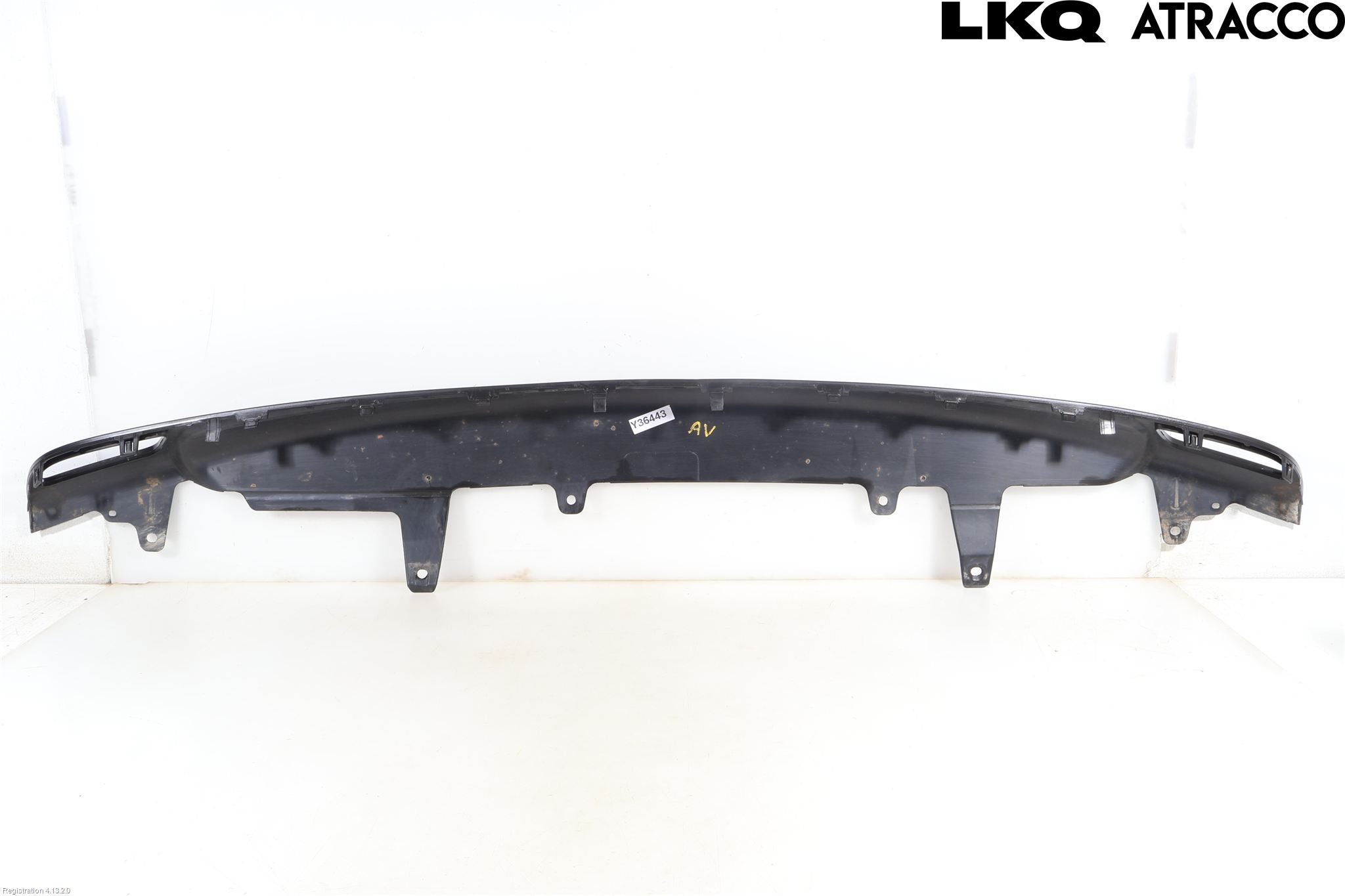 Toyota YARIS XP130 15-20 Stötfångardel Bak Mitt