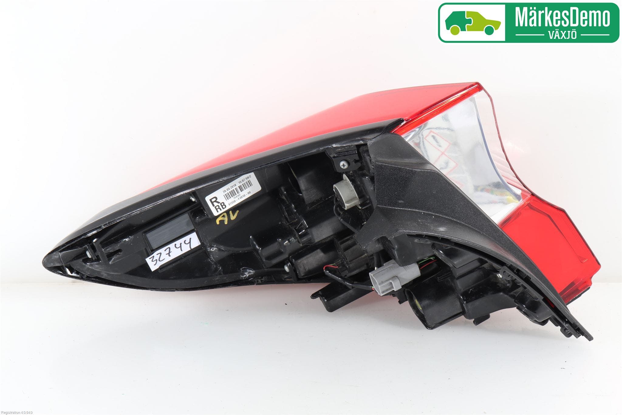 Toyota C-HR 16-23 Bakljus Höger