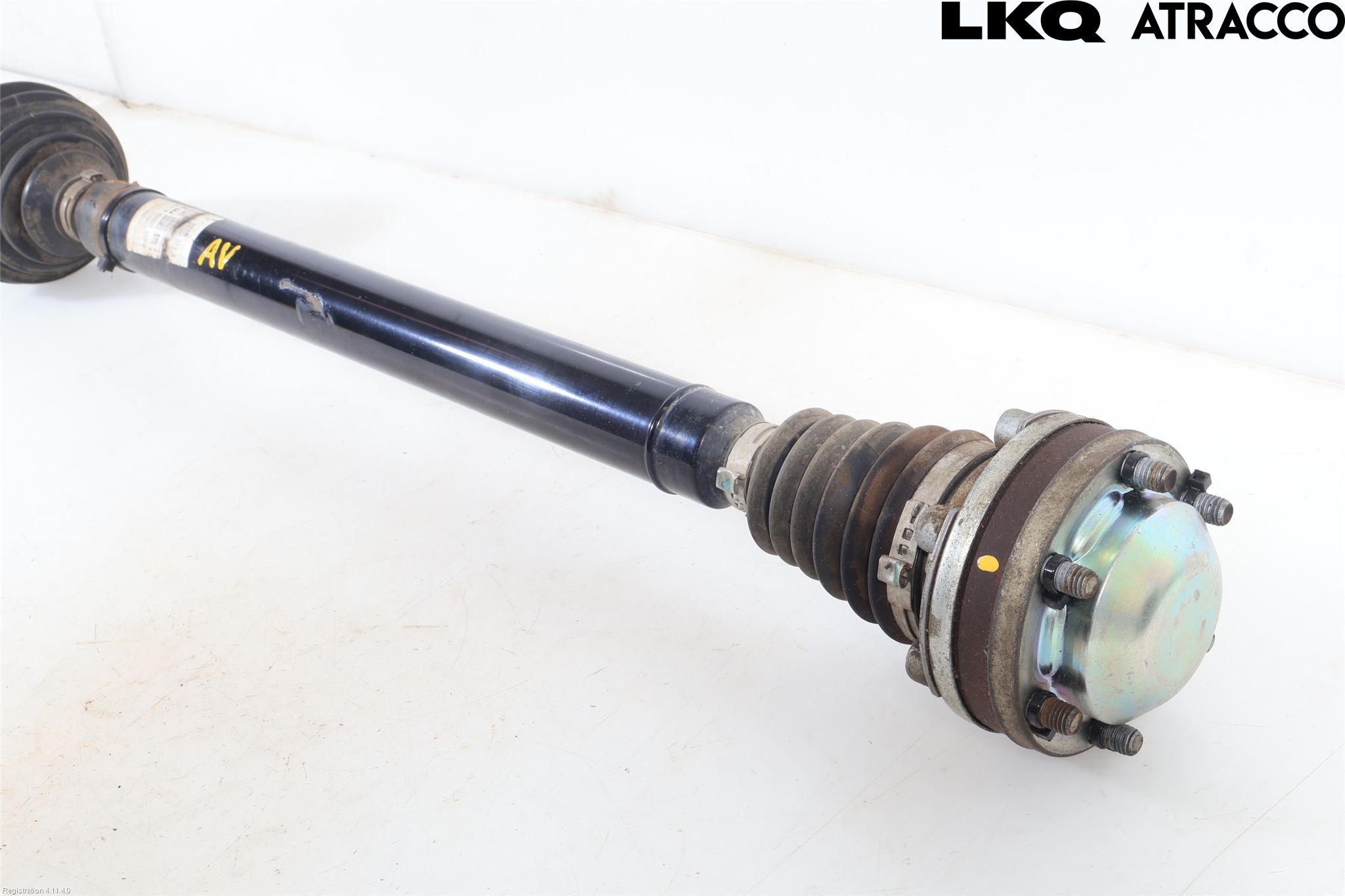Volkswagen VW CADDY      04-10 Drivaxel Fram Höger