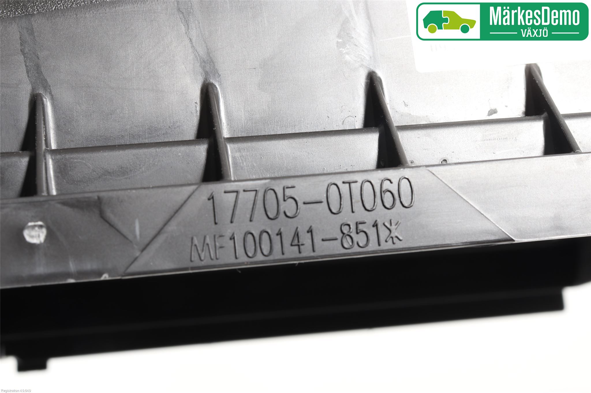 Toyota AURIS 13-19 Luftrenare