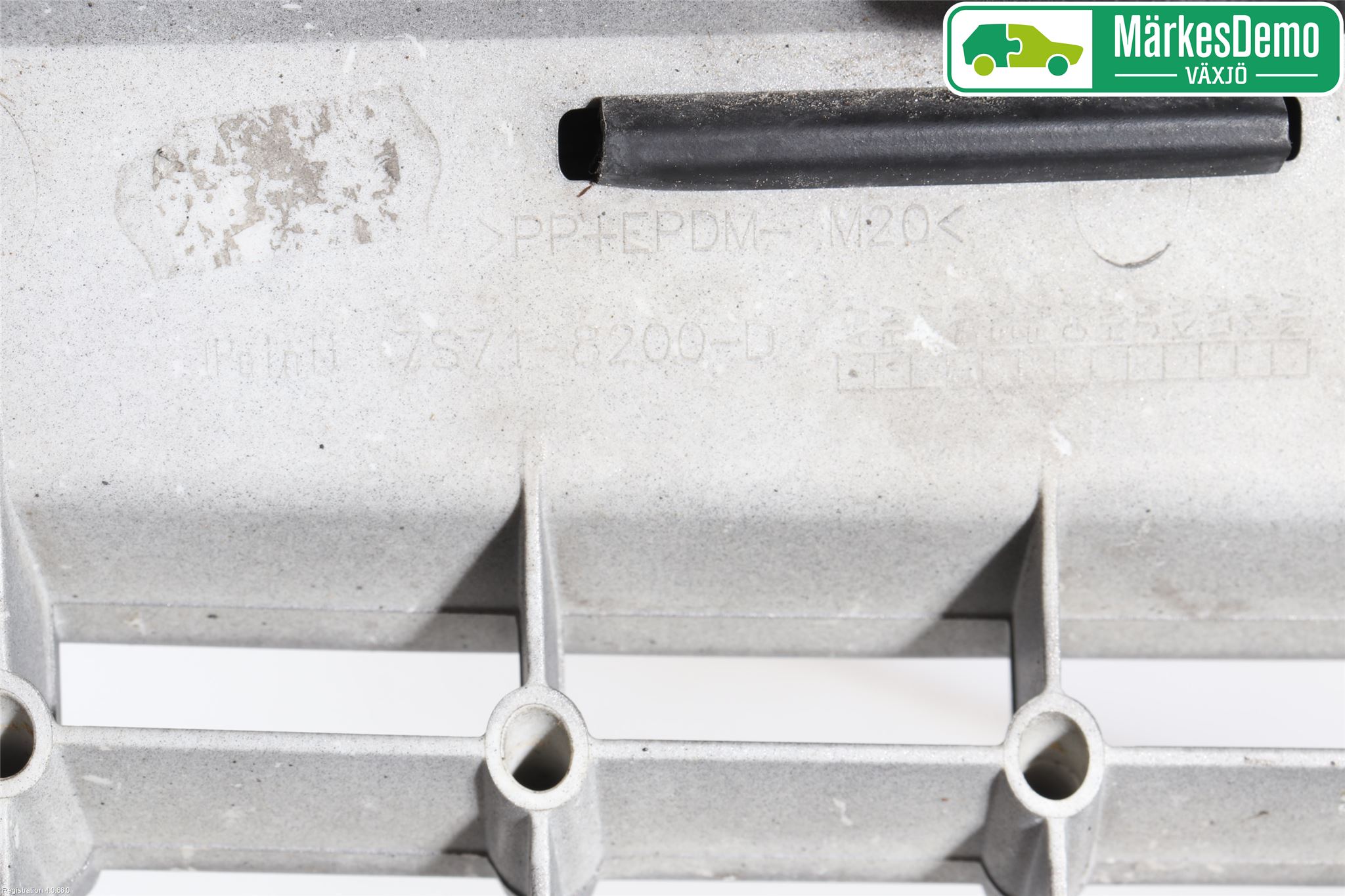 Ford MONDEO 07-15 Grill Komp