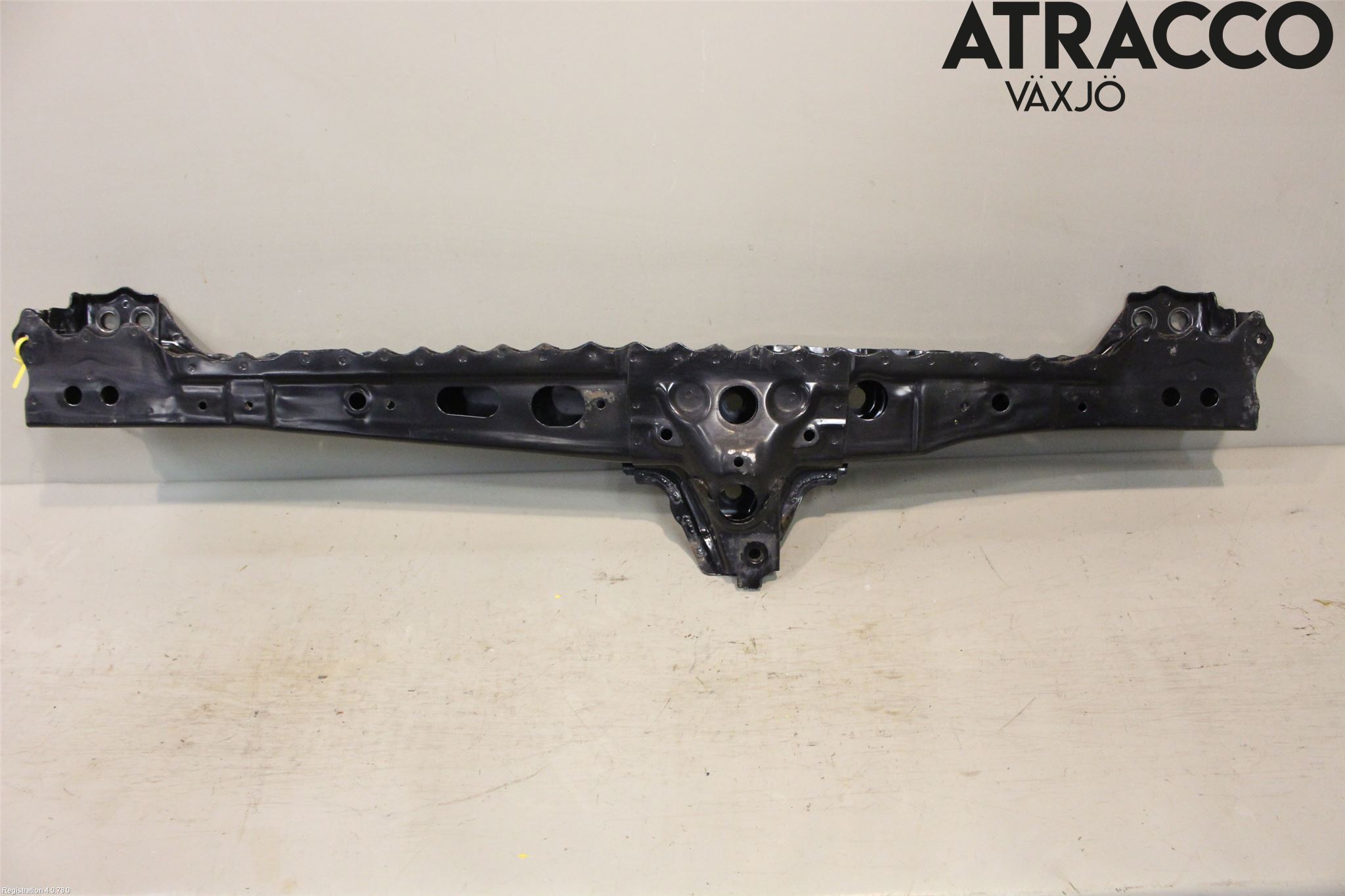 Toyota AURIS 13-19 Motorbalk