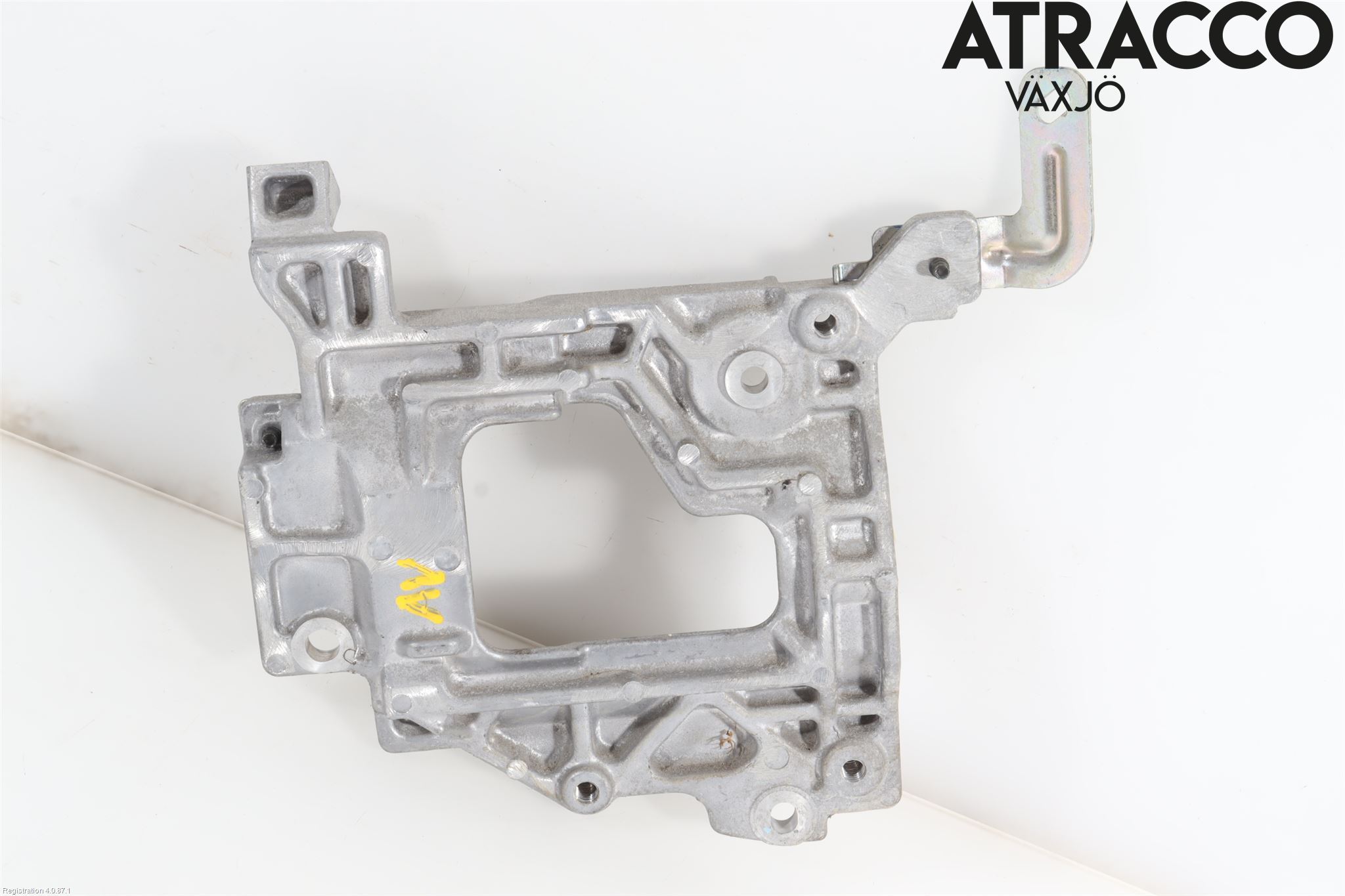 Nissan LEAF 18- Ac Kompressor-Fäste