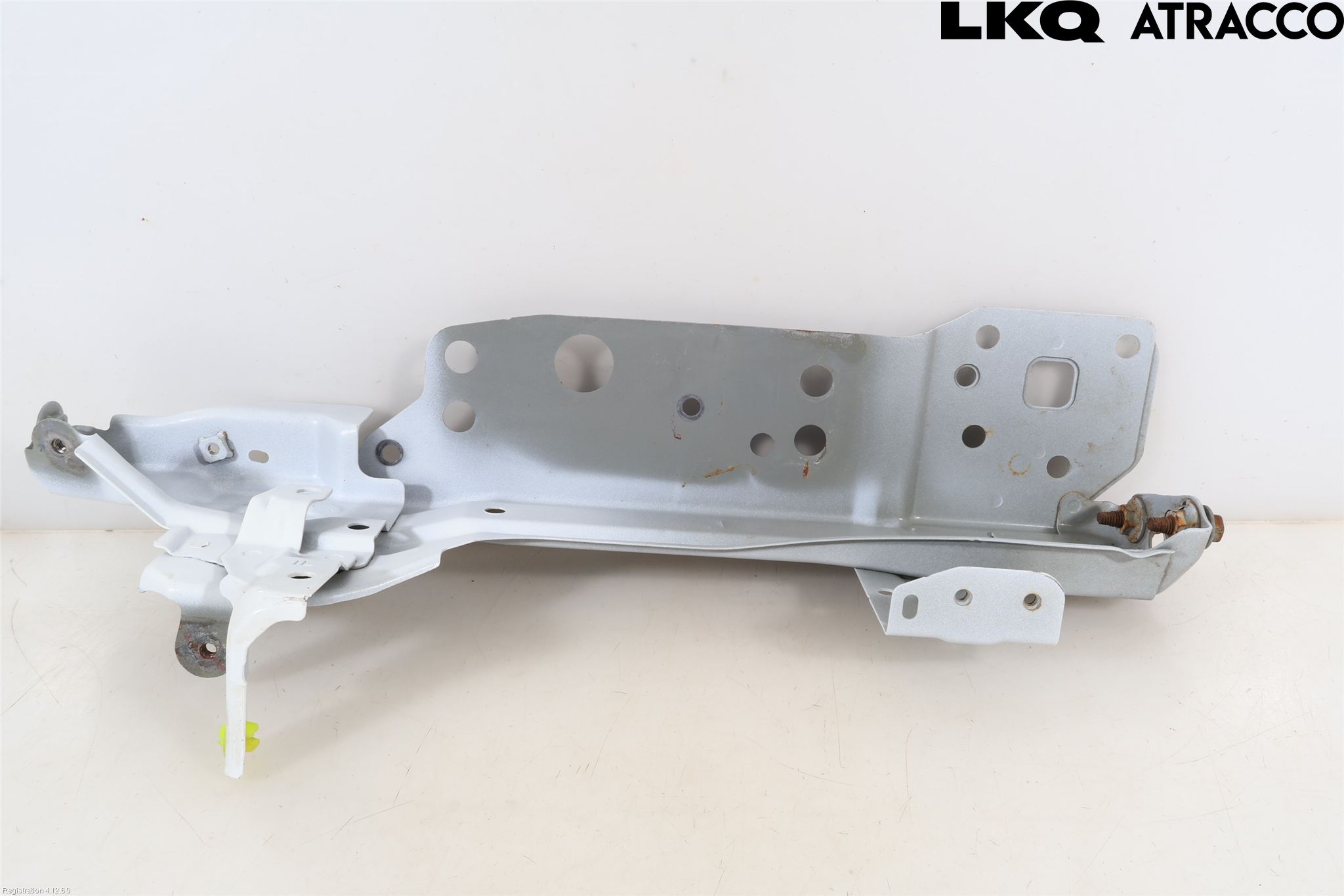 Toyota COROLLA 19- Kylarfäste-Ram-Balk