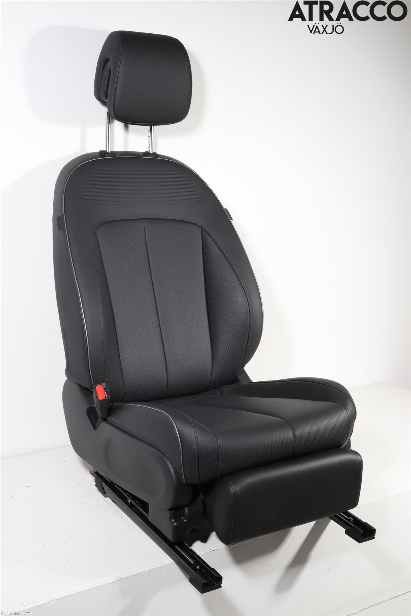 Suzuki ACROSS 21- Inredning Stol Fram Vä