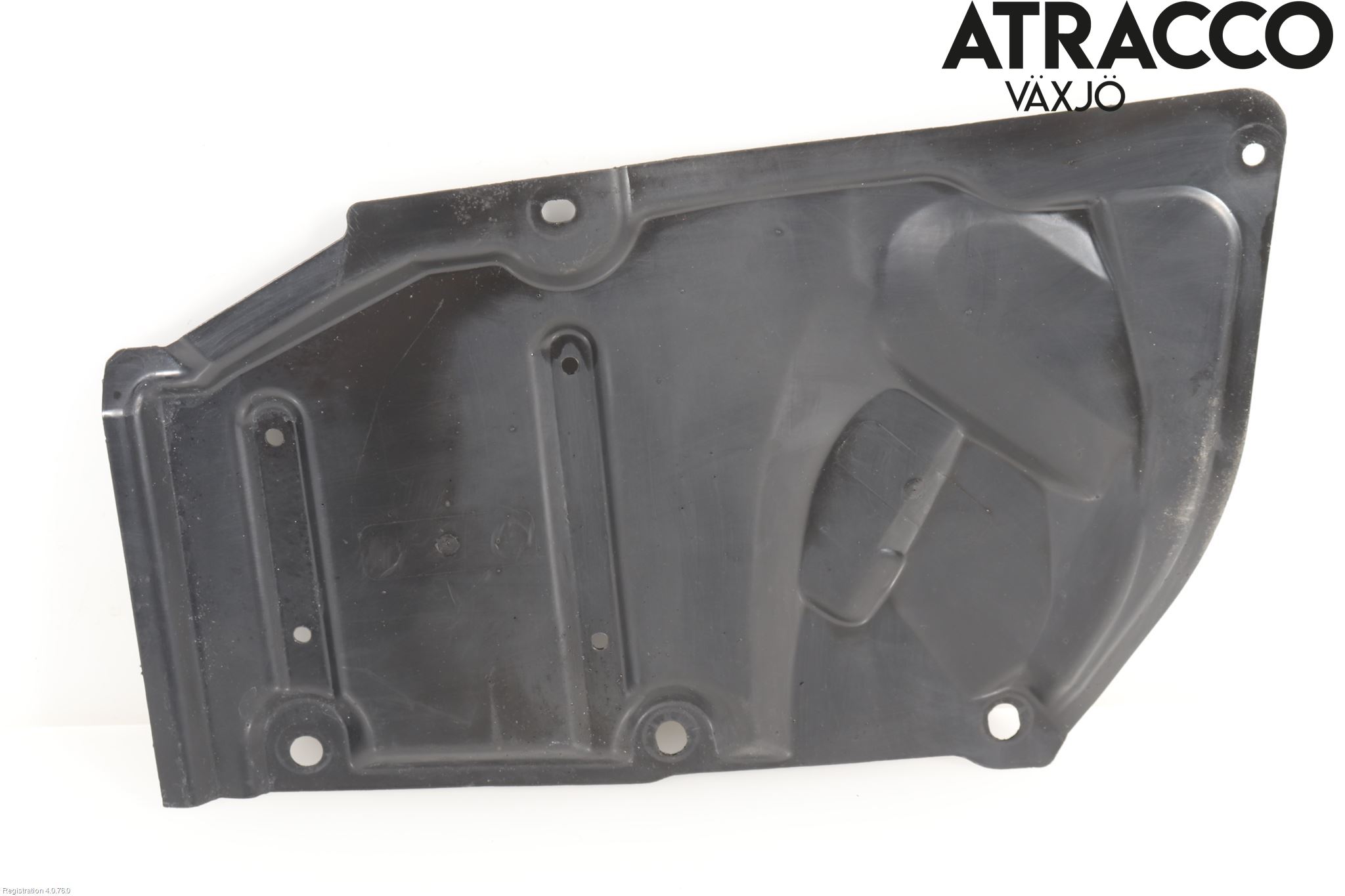 Toyota AURIS 13-19 Hasplåt Plåt-Plast