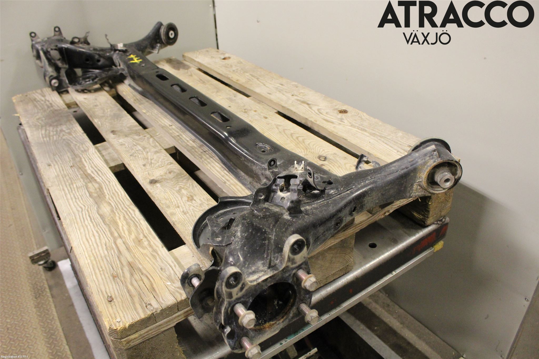 Suzuki SWIFT 17-24 Bakaxelbalk