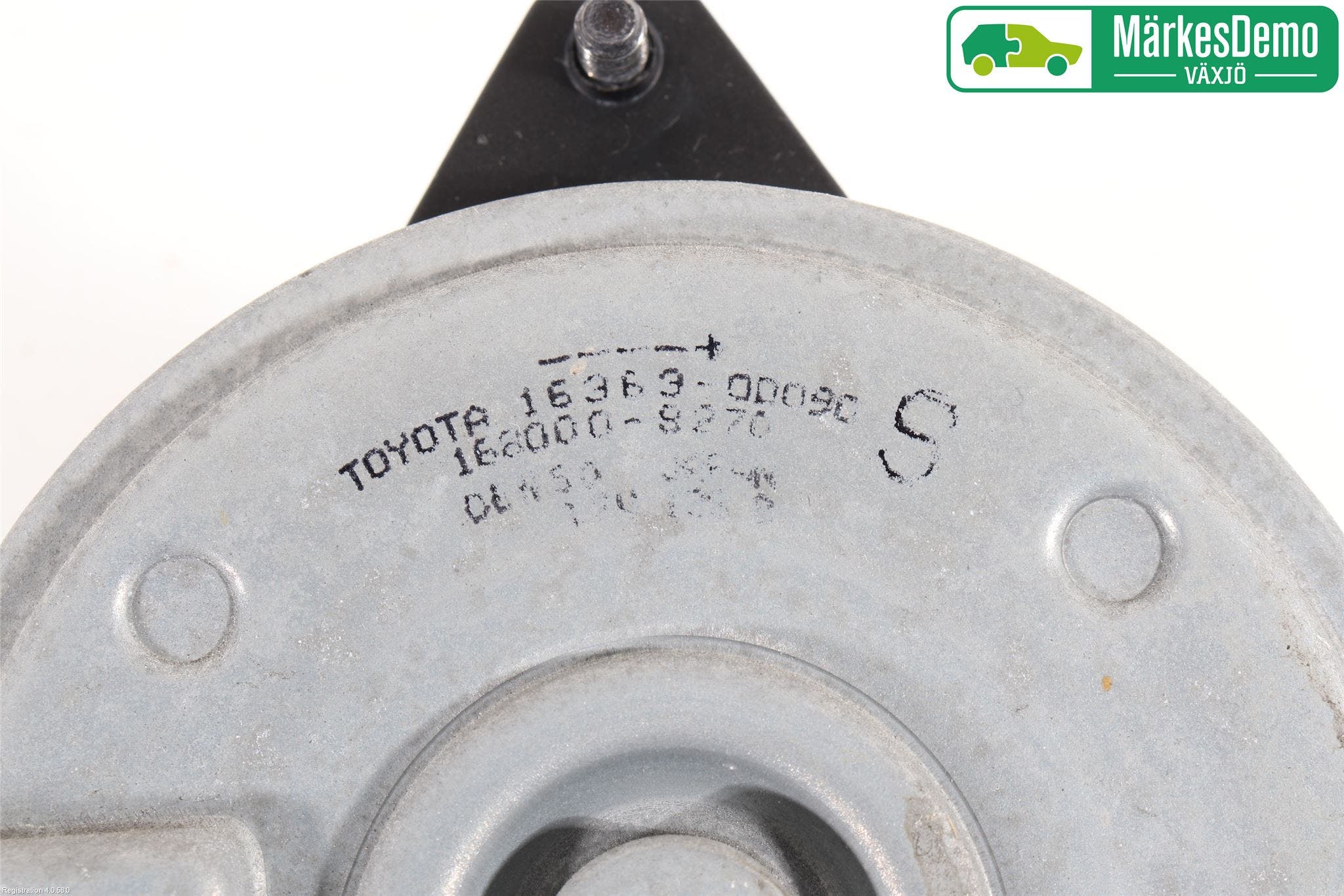 Toyota YARIS XP130 15-20 Kylfläkt El