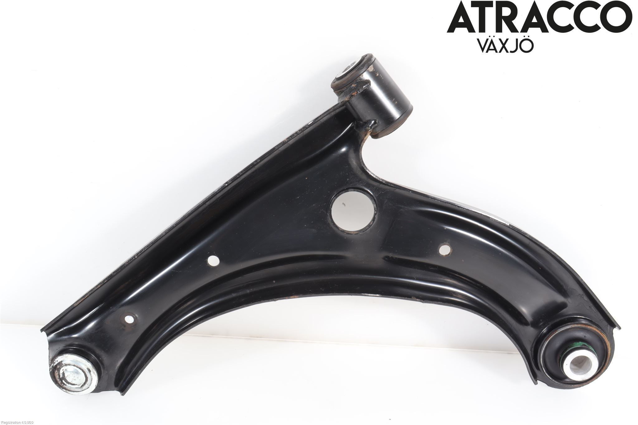 Suzuki SWIFT 17-24 Bärarm Fram Undre Hö
