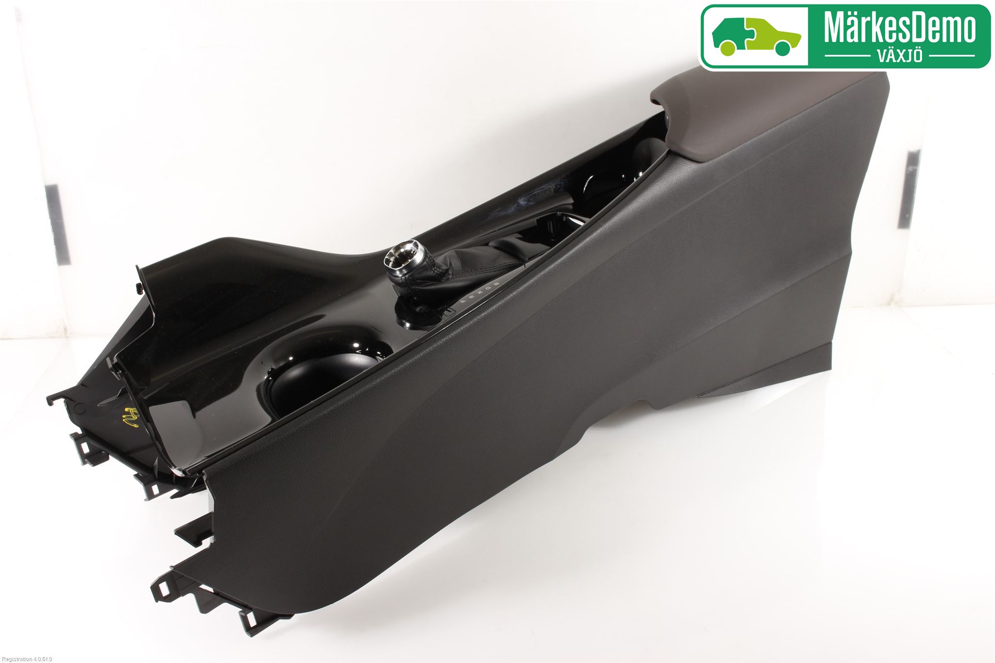 Toyota C-HR 16-23 Instrumentkonsoll Golv