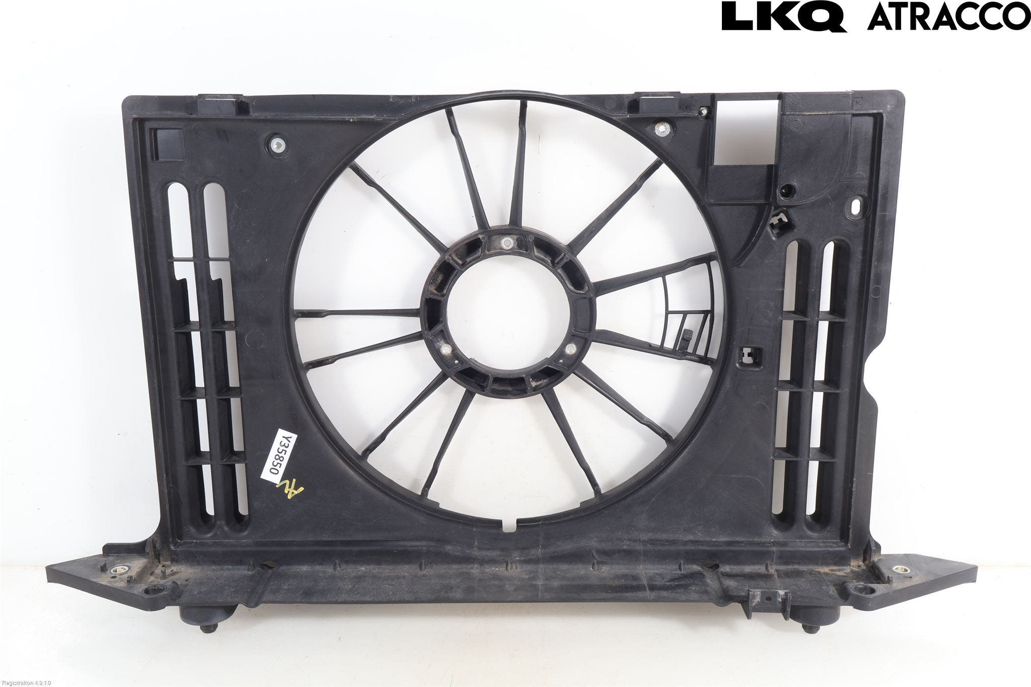 Toyota AVENSIS 16-18 Kylfläktkåpa