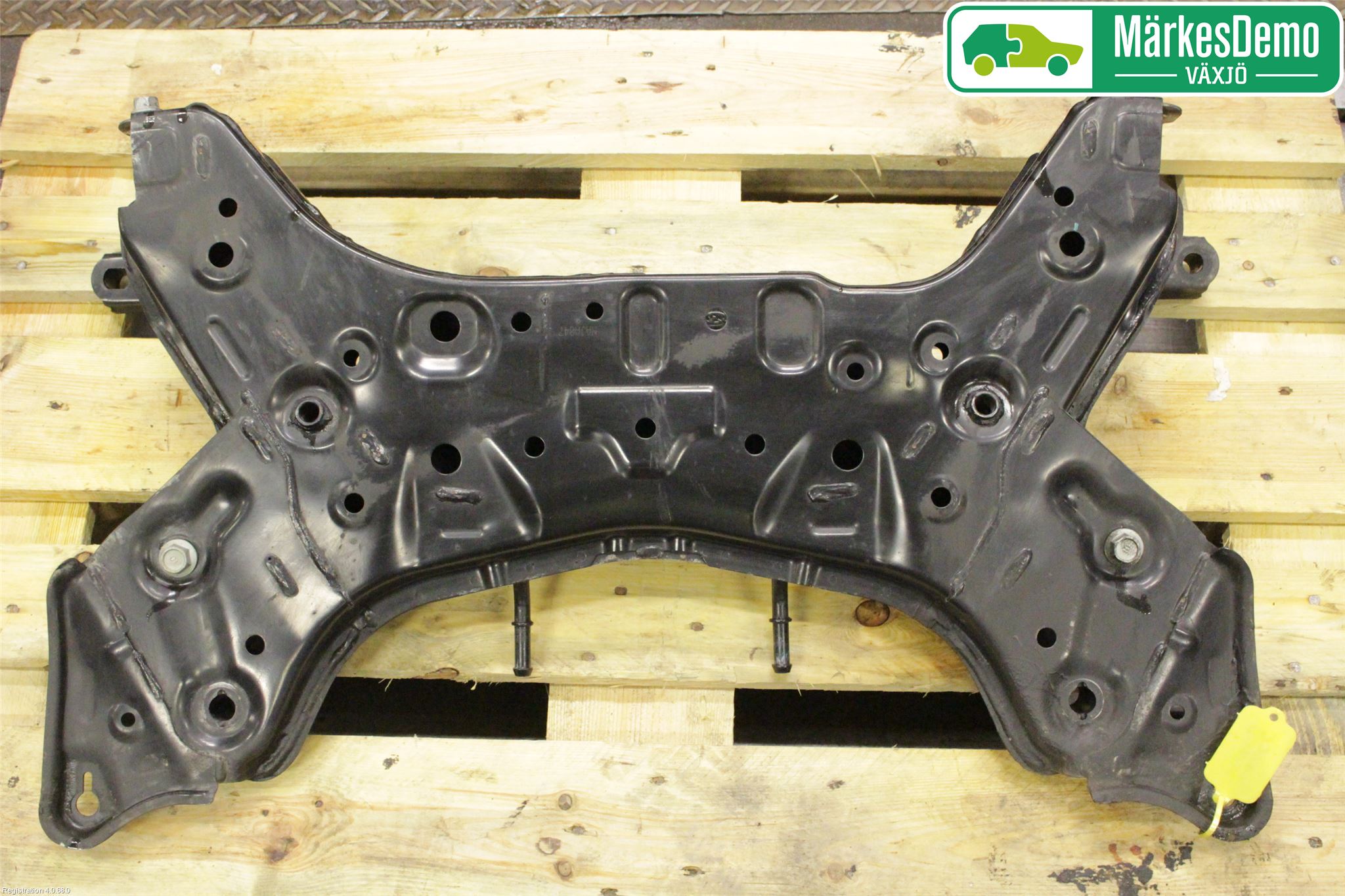 Hyundai i10 BA 17-20 Framvagnsbalk