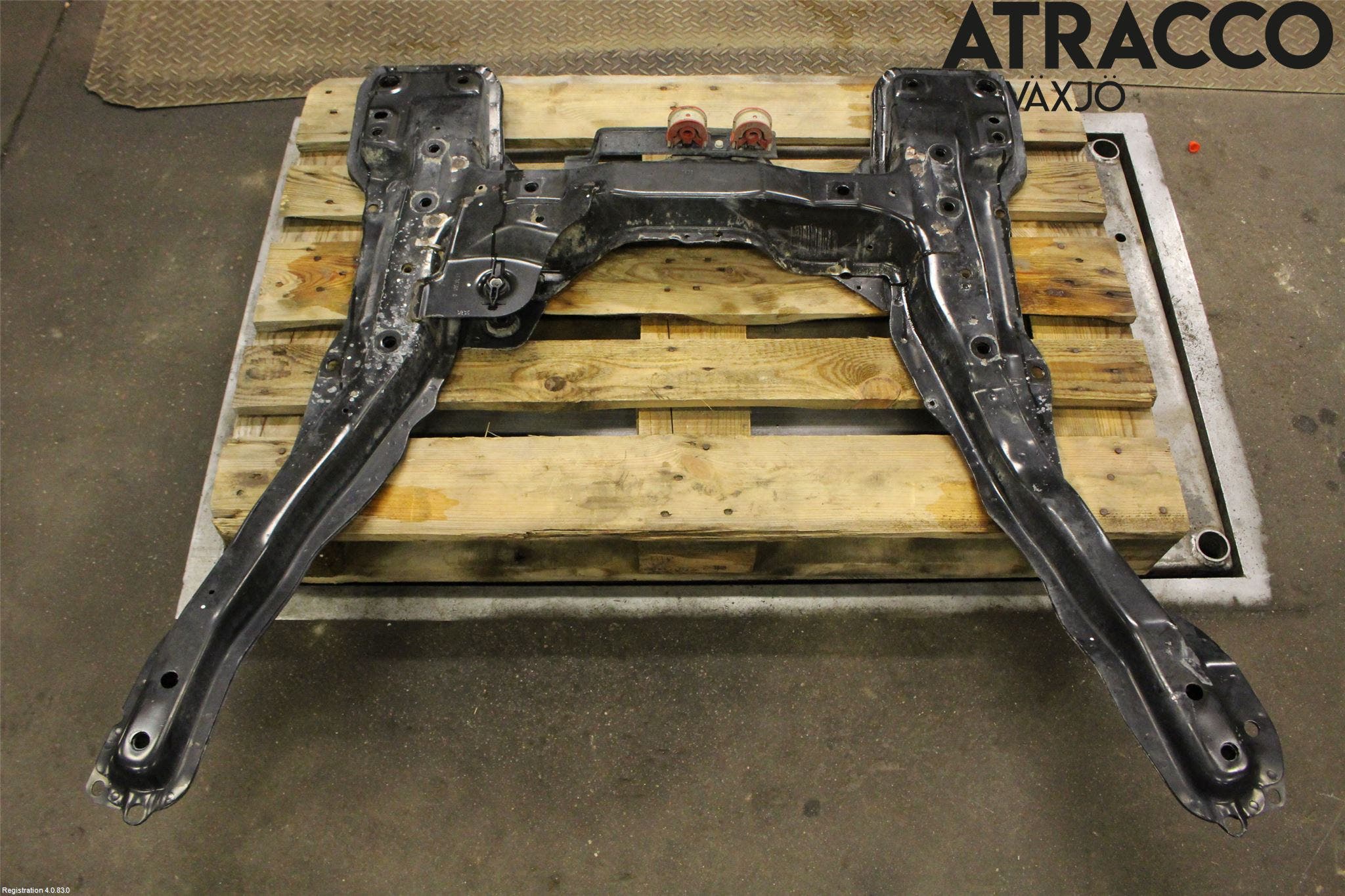 Peugeot EXPERT 15-16 Framvagnsbalk