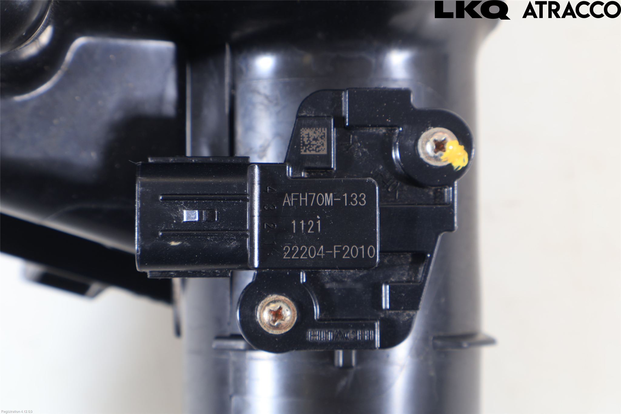 Toyota YARIS CROSS XP21 21- Luftrenare