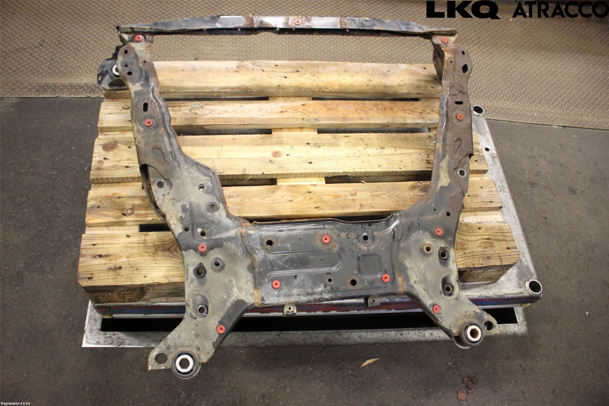 Volvo V60 11-13 Framvagnsbalk