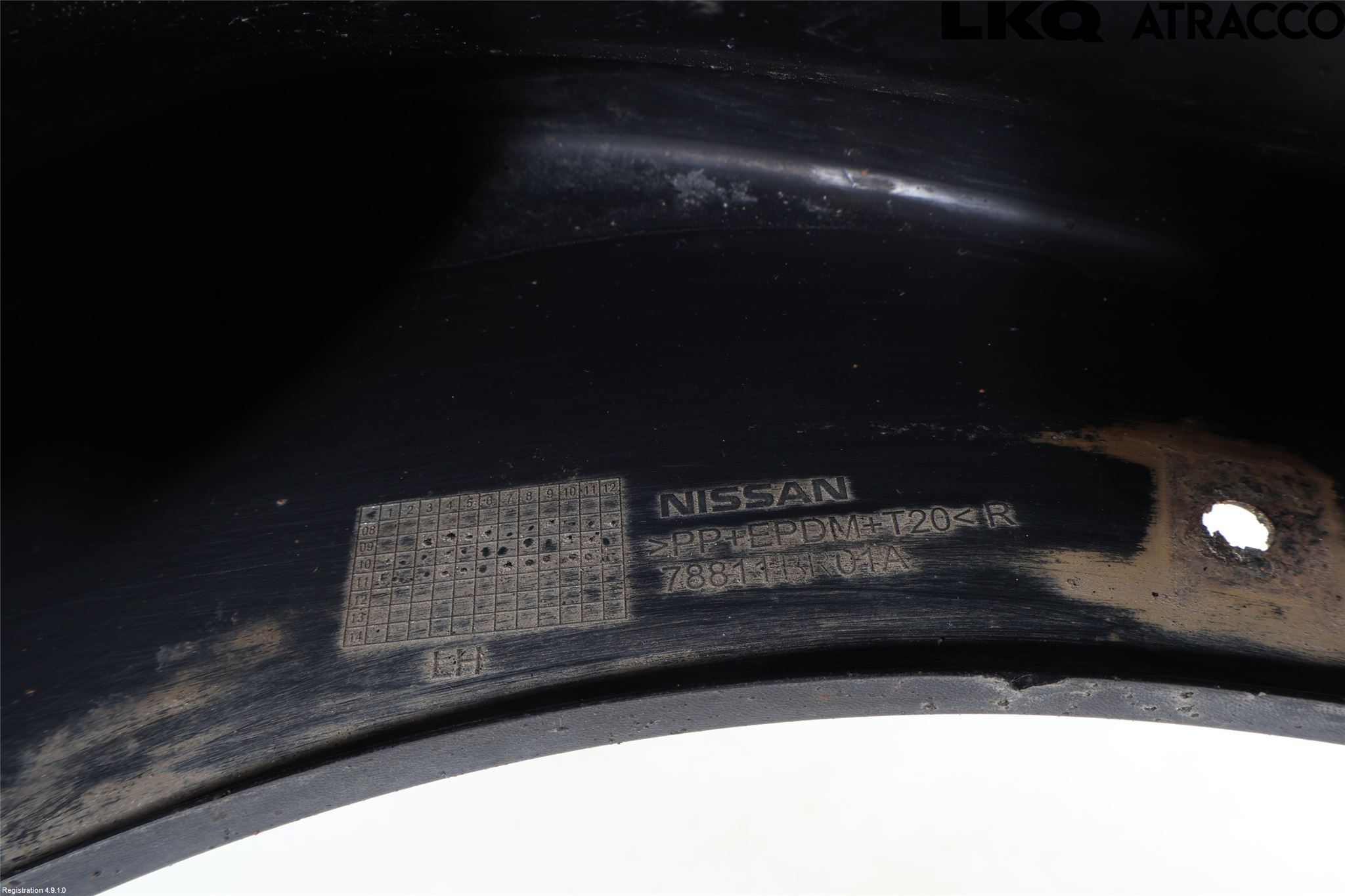 Nissan QASHQAI+2  10-14 Stänkskydd