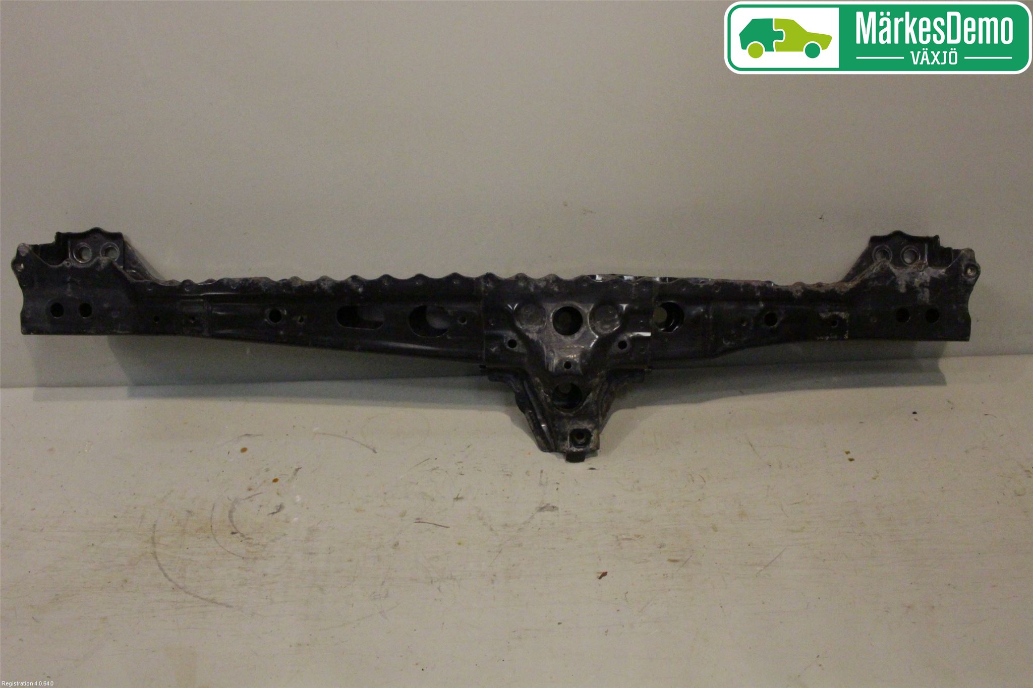 Toyota AURIS 13-19 Motorbalk