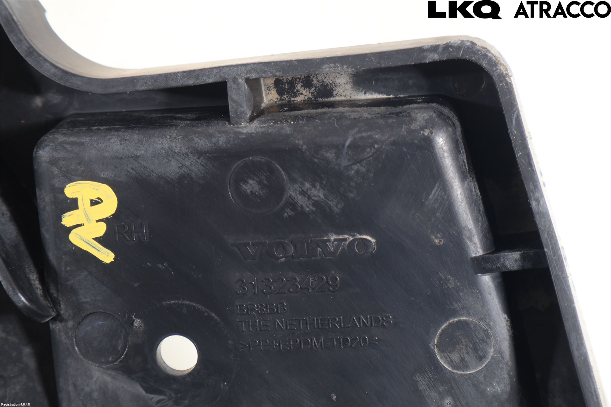 Volvo V60 11-13 Hasplåt Plåt-Plast