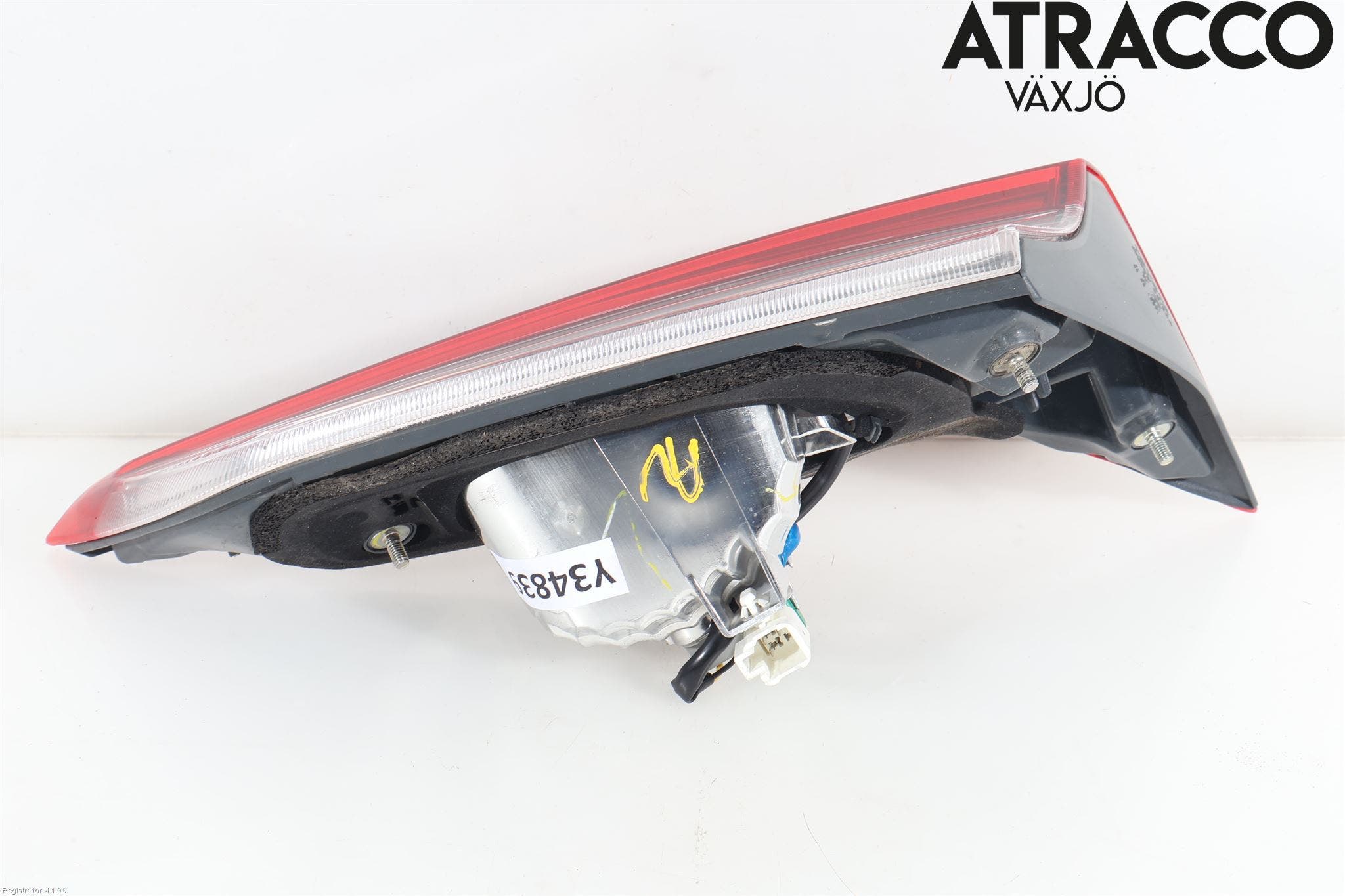 Toyota AURIS 13-19 Bakljus Lucka Hö