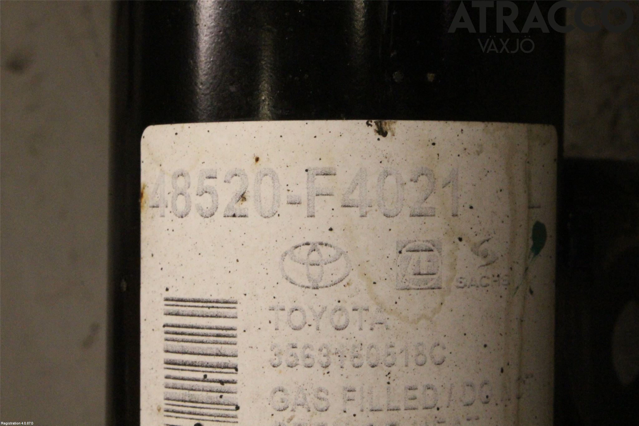 Toyota C-HR 16-23 Fjäderben Fram Vänster