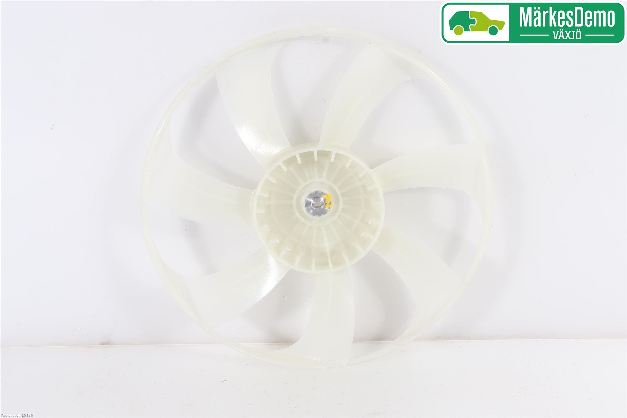 Toyota YARIS XP130 15-20 Kylfläkt-Vinge