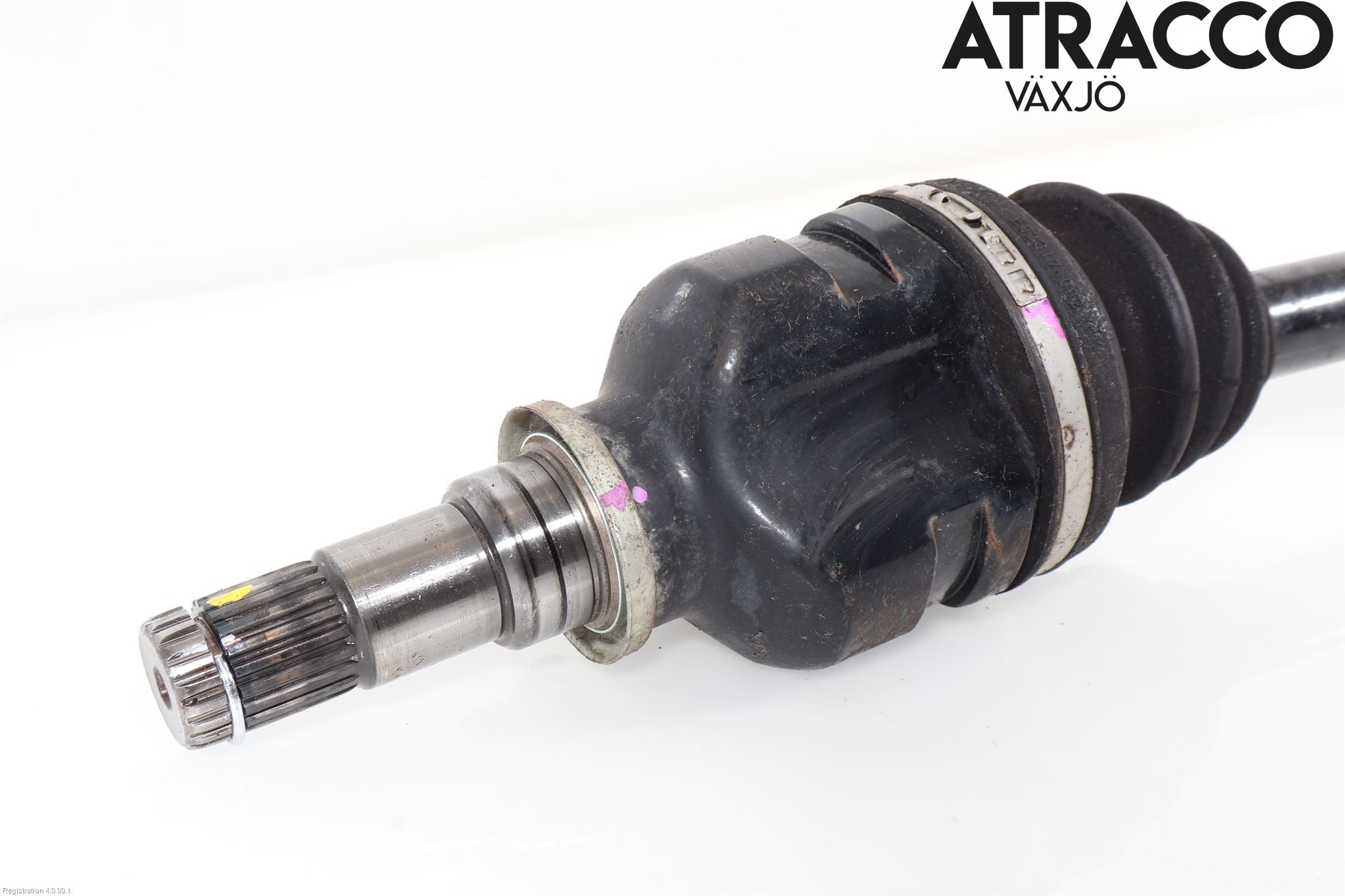 Toyota YARIS XP130 15-20 Drivaxel Fram Höger