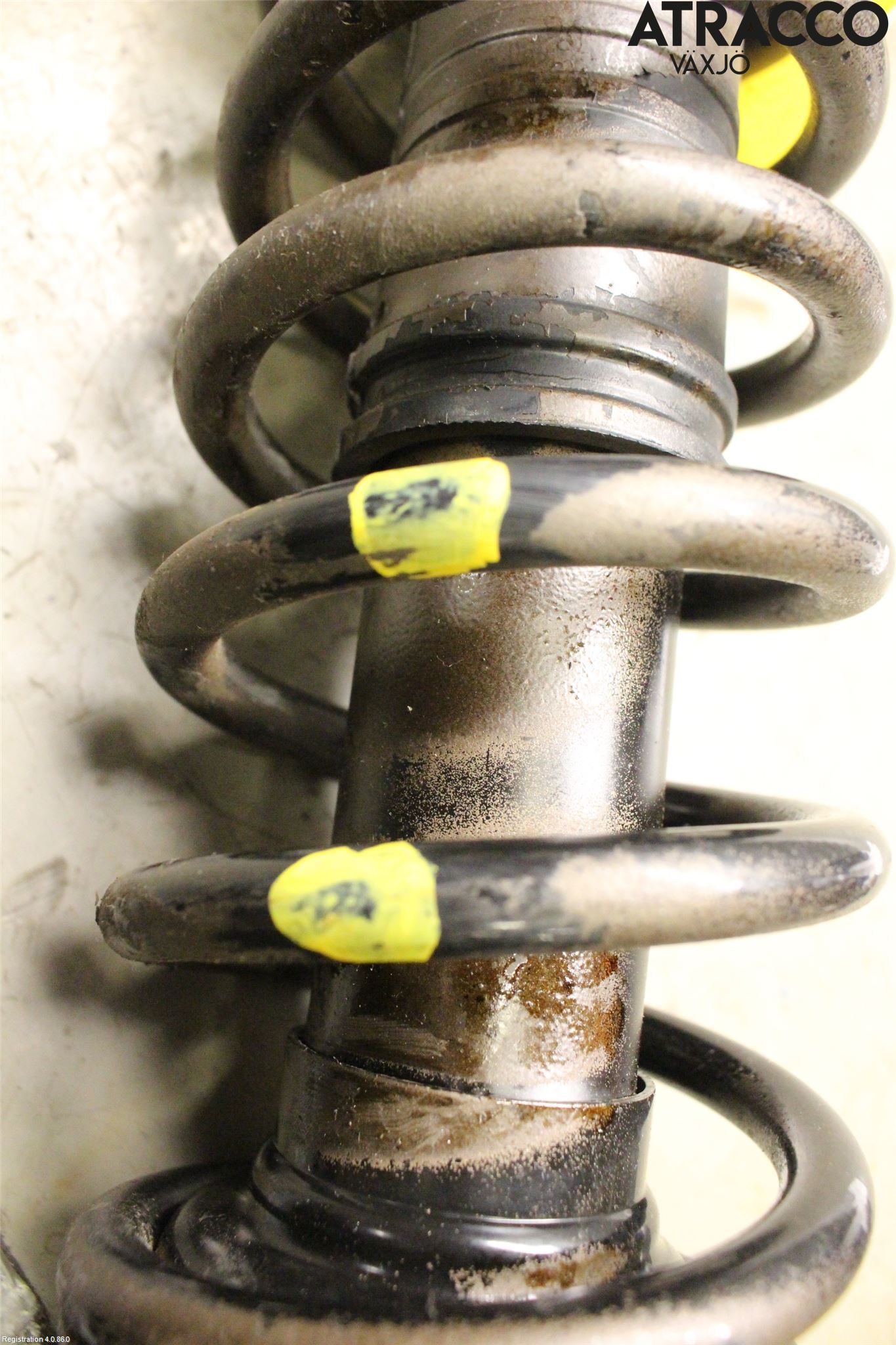 Mitsubishi ECLIPS CROSS Fjäderben Bak Höger