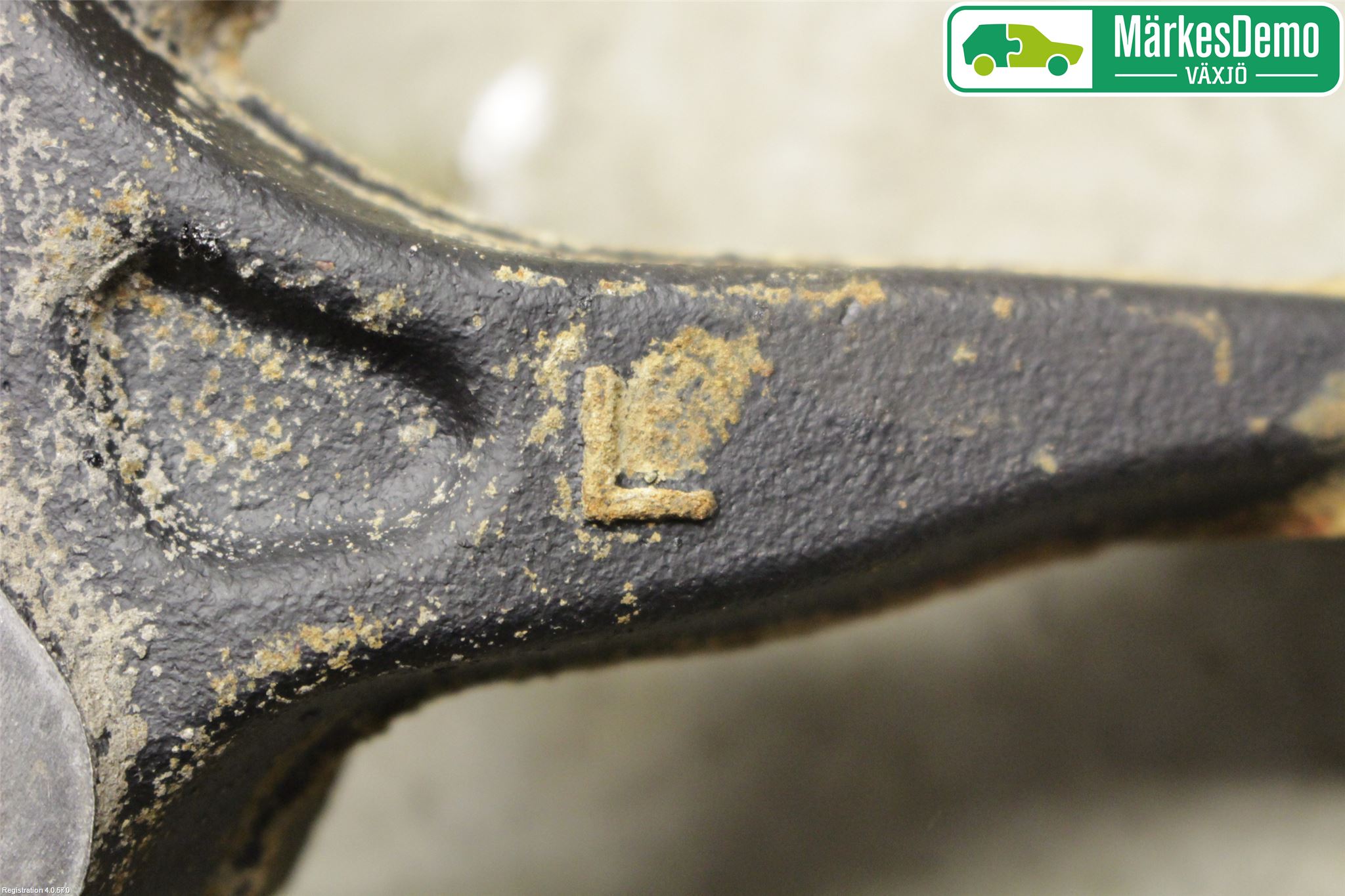 Suzuki SWIFT 17-24 Styrspindel Lagerhus Vä