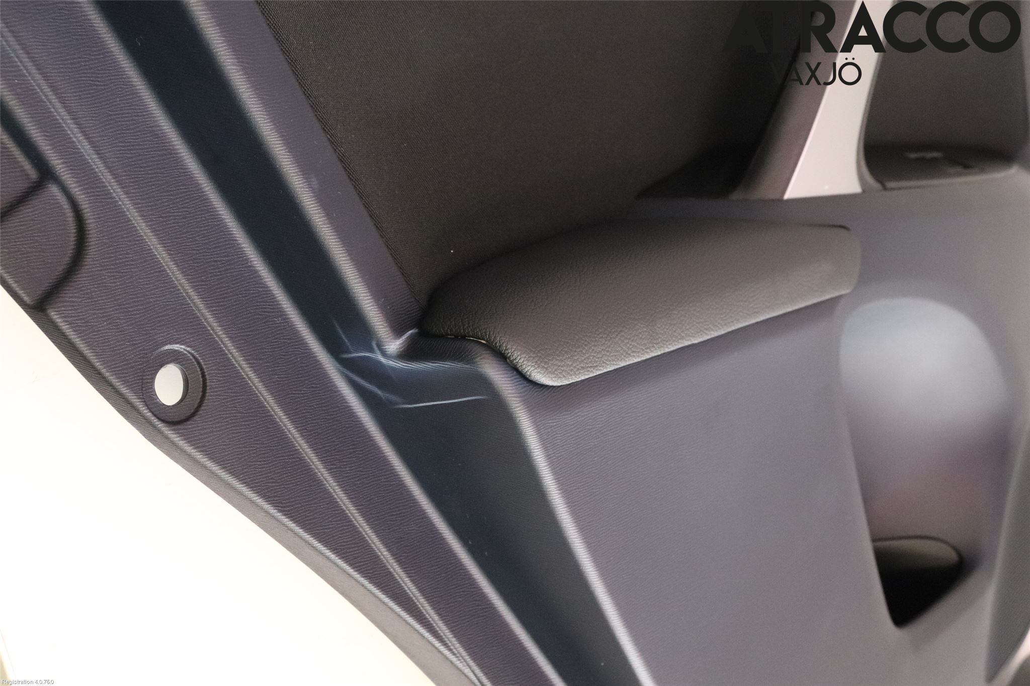 Toyota AVENSIS 09-15 Dörrklädsel Vä