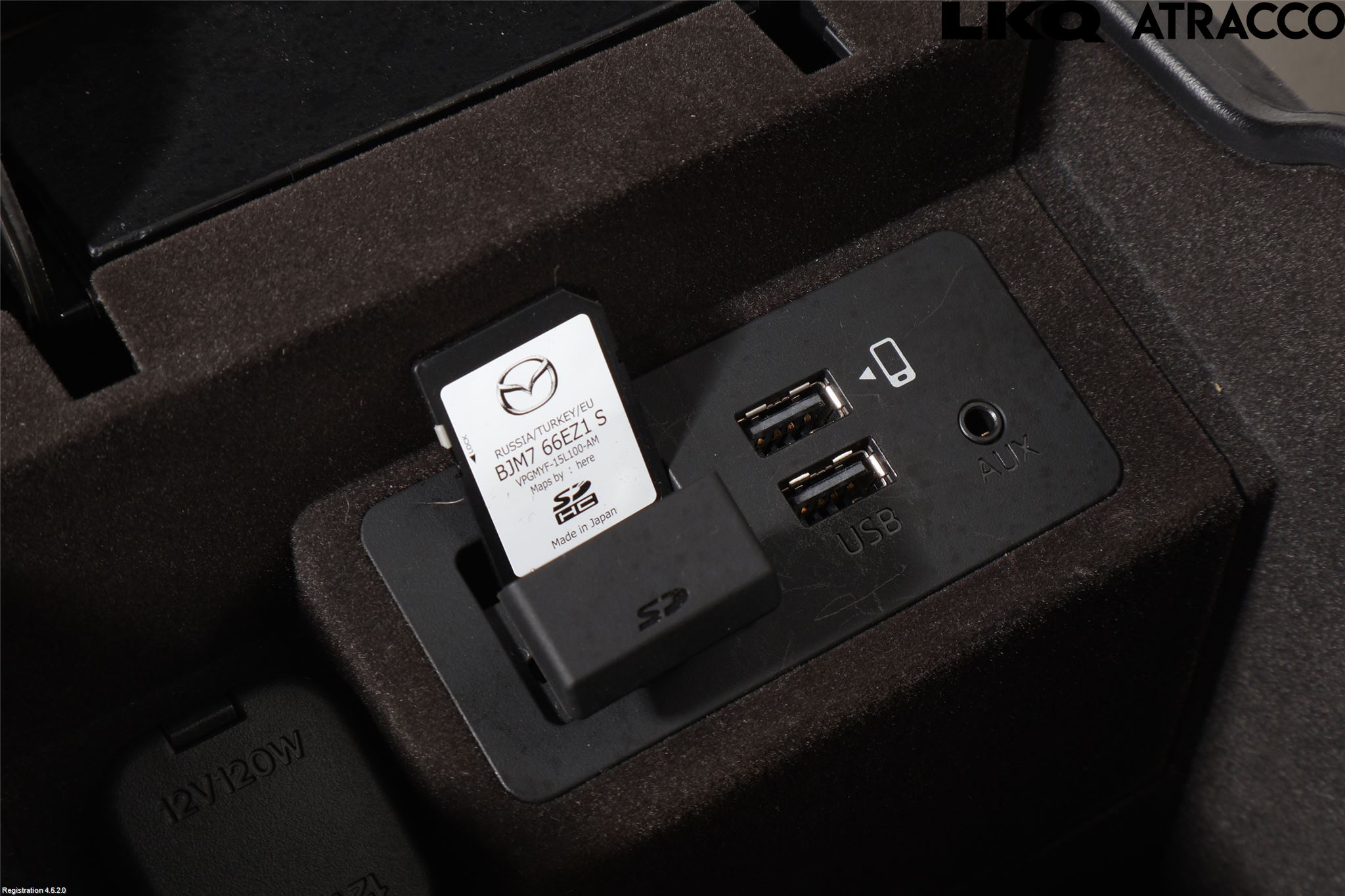 Mazda 6 13- Instrumentkonsoll Golv