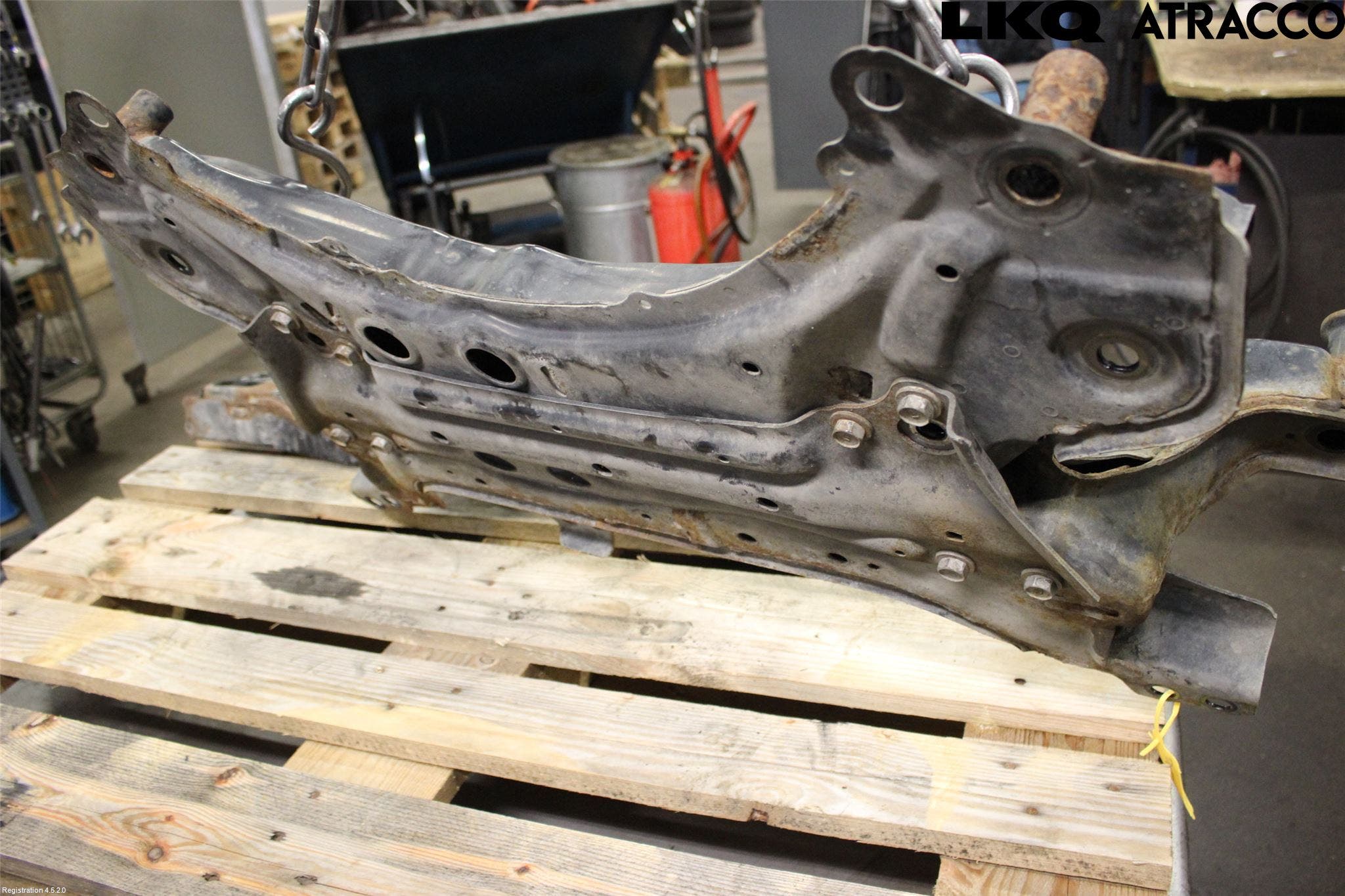 Lexus NX 300h 15-21 Framvagnsbalk