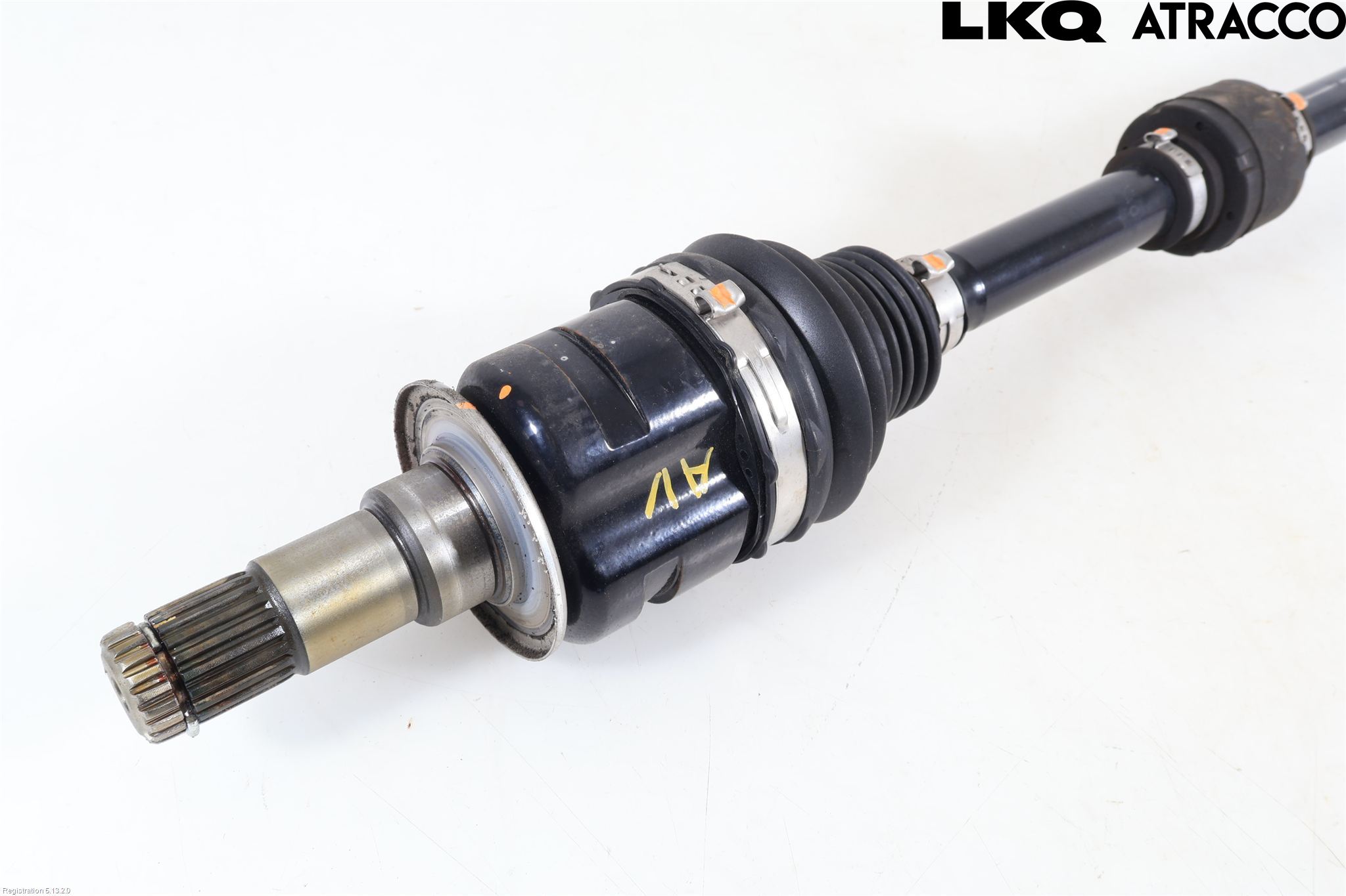 Toyota YARIS XP21 20- Drivaxel Fram Höger