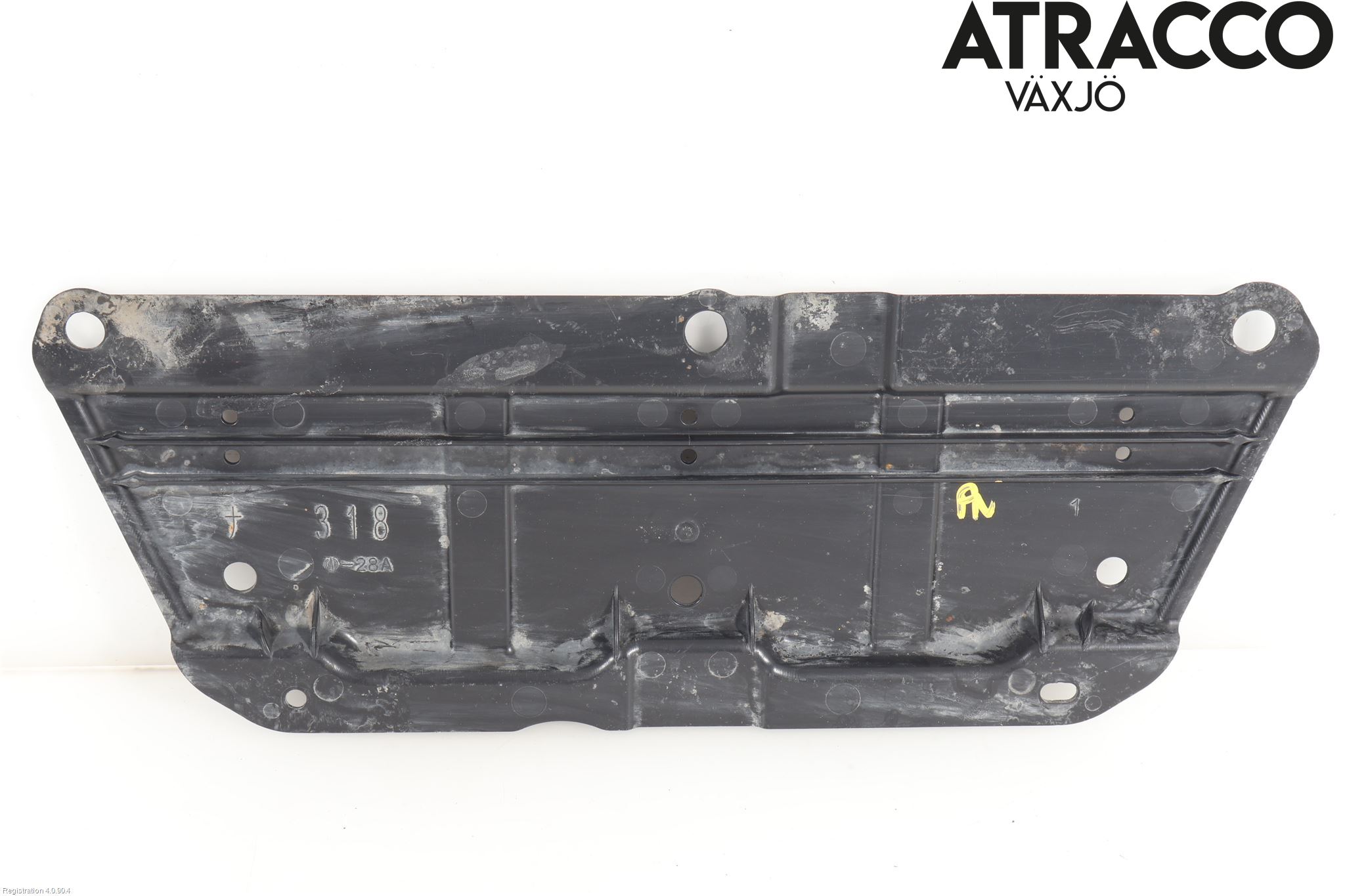 Toyota PRIUS ZVW30 09-20 Hasplåt Plåt-Plast