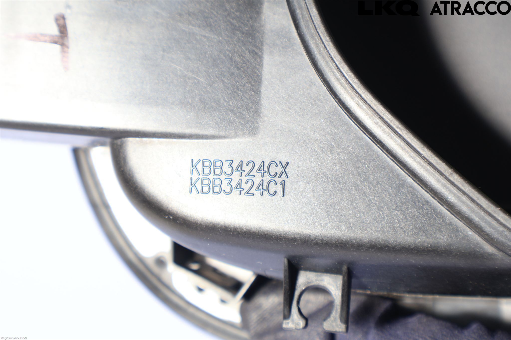 Mazda CX-60 22- Tanklucka
