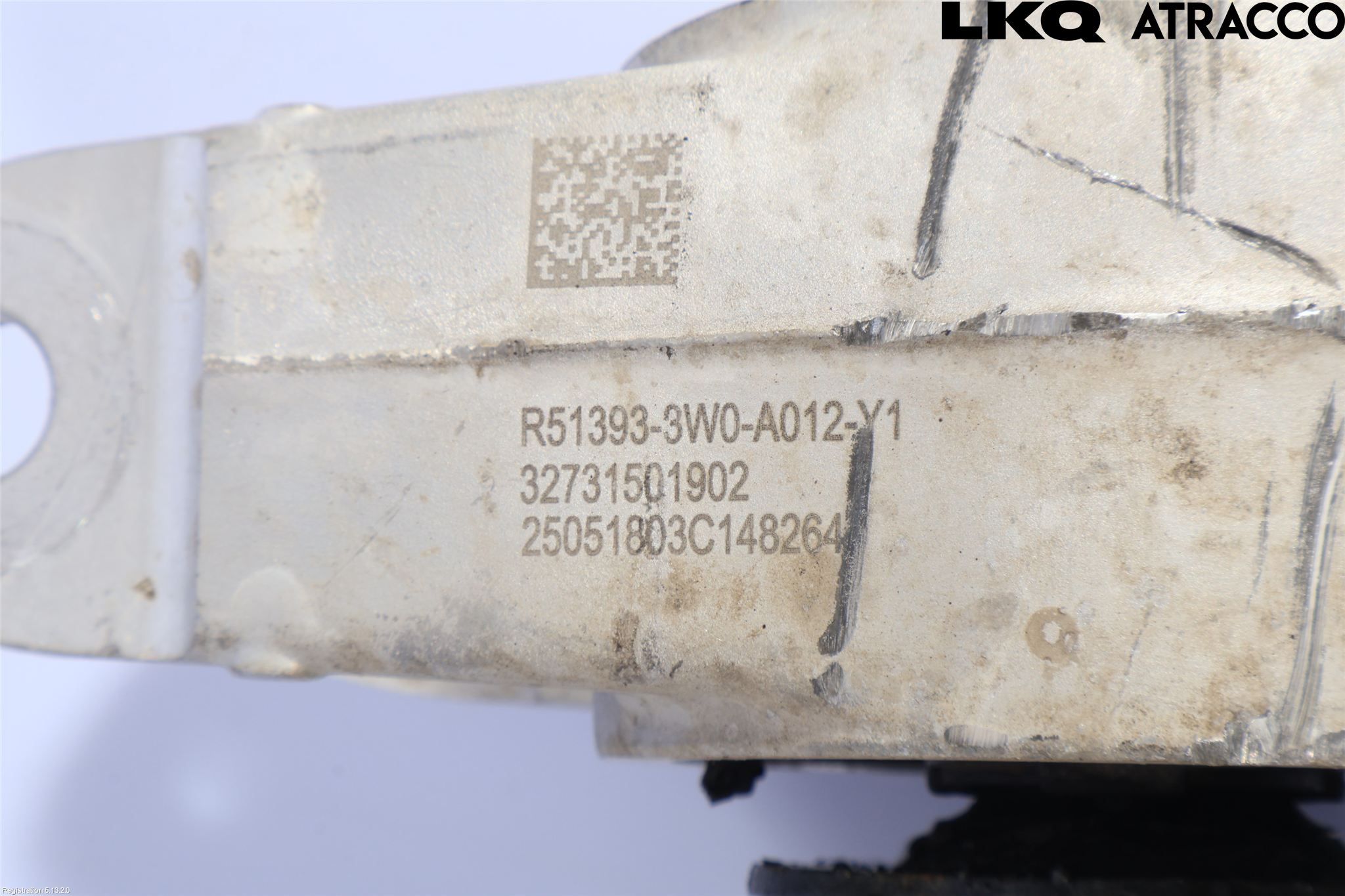 Honda CR-V 24- Bärarm Fram Undre Hö