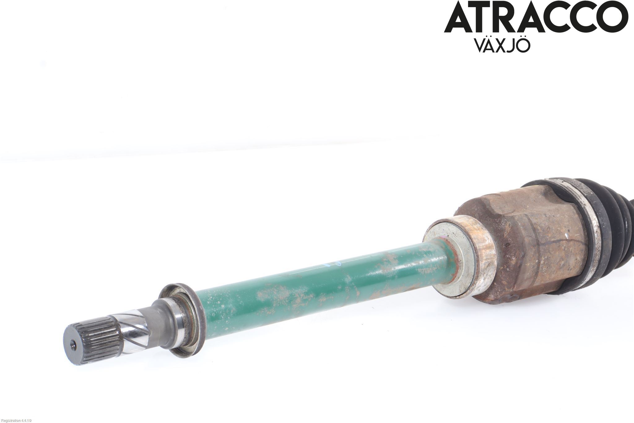 Nissan QASHQAI+2  10-14 Drivaxel Fram Höger