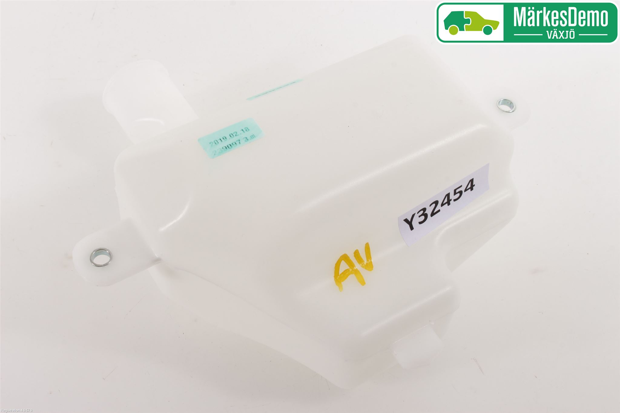 Suzuki SX4 S-CROSS 14-21 Expansionstank