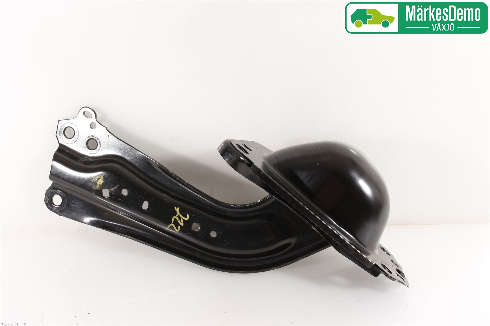 Toyota C-HR 16-23 Bärarm Bak Vänster